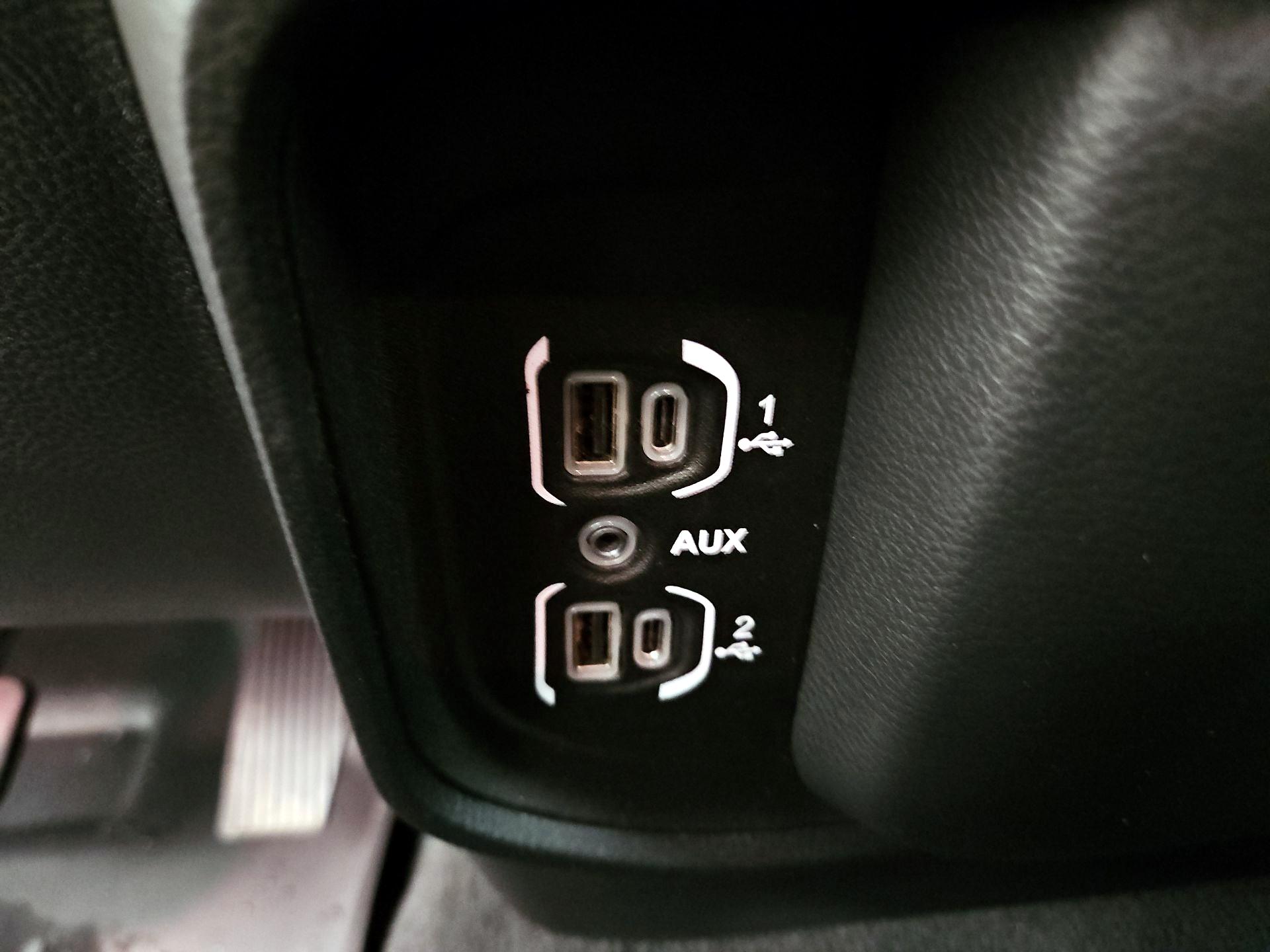 Thumbnail: 2022 RAM 1500 - 18