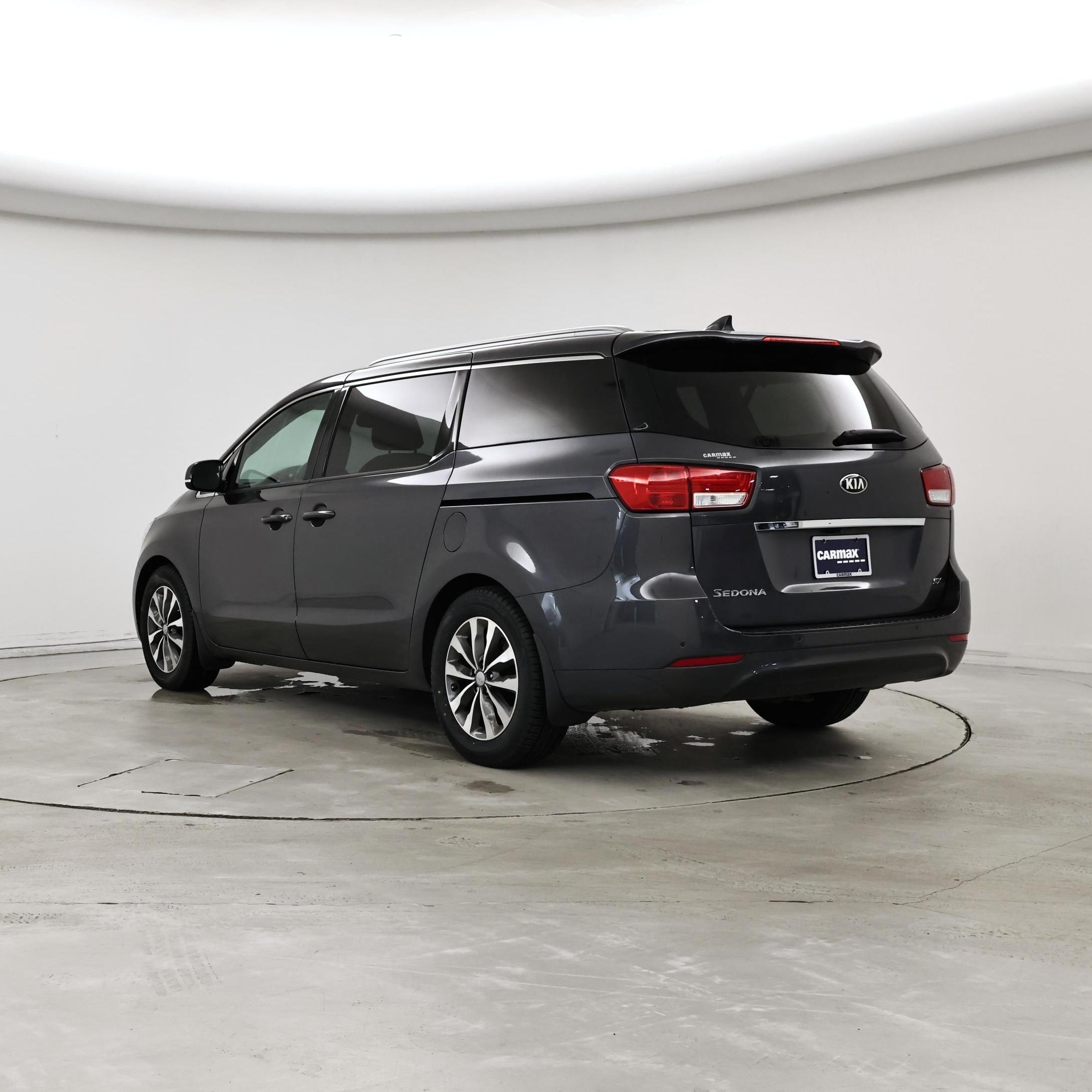 Thumbnail: 2017 Kia Sedona - 2