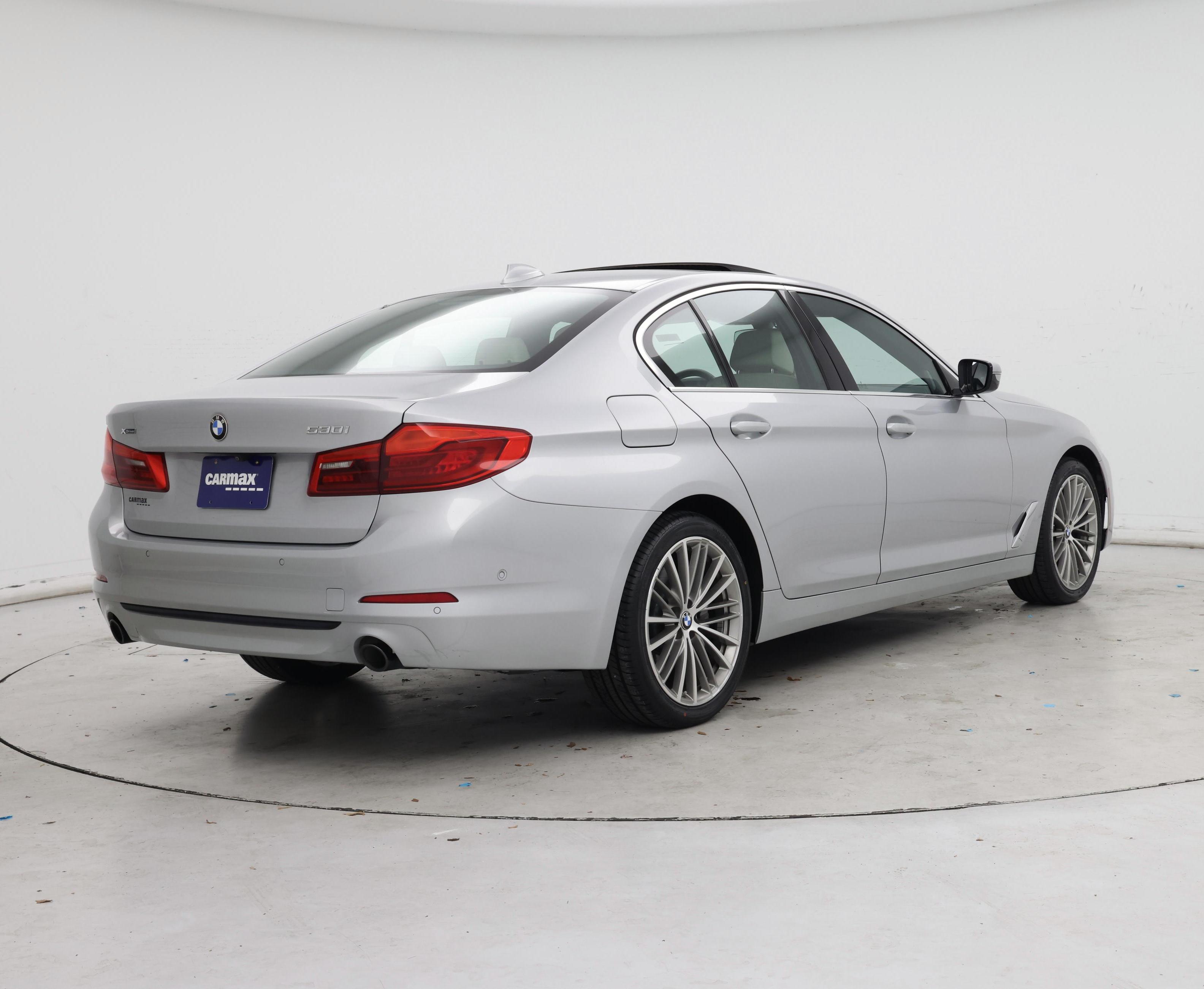 Thumbnail: 2020 BMW 5 Series - 8