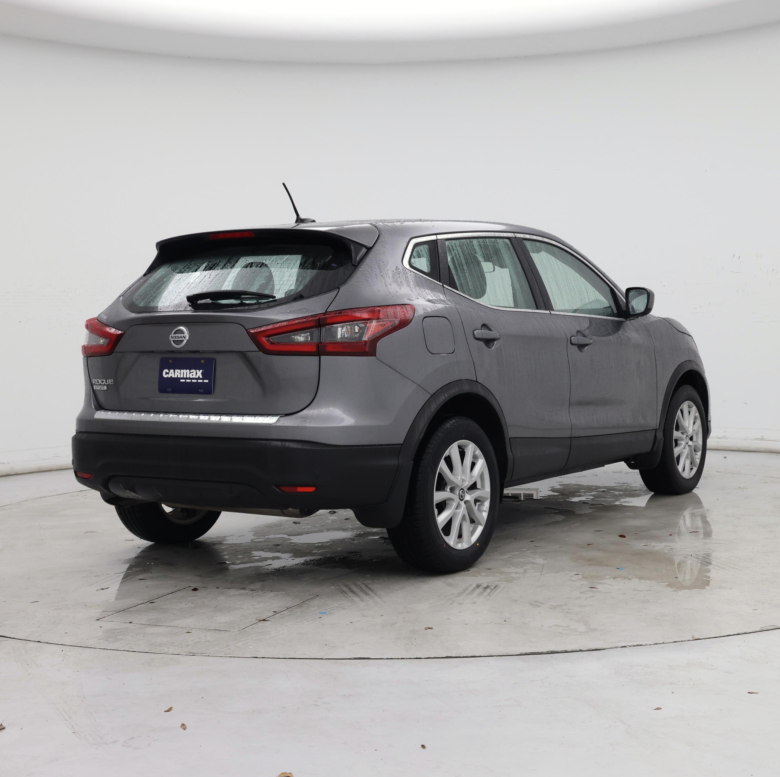 Thumbnail: 2020 Nissan Rogue Sport - 8