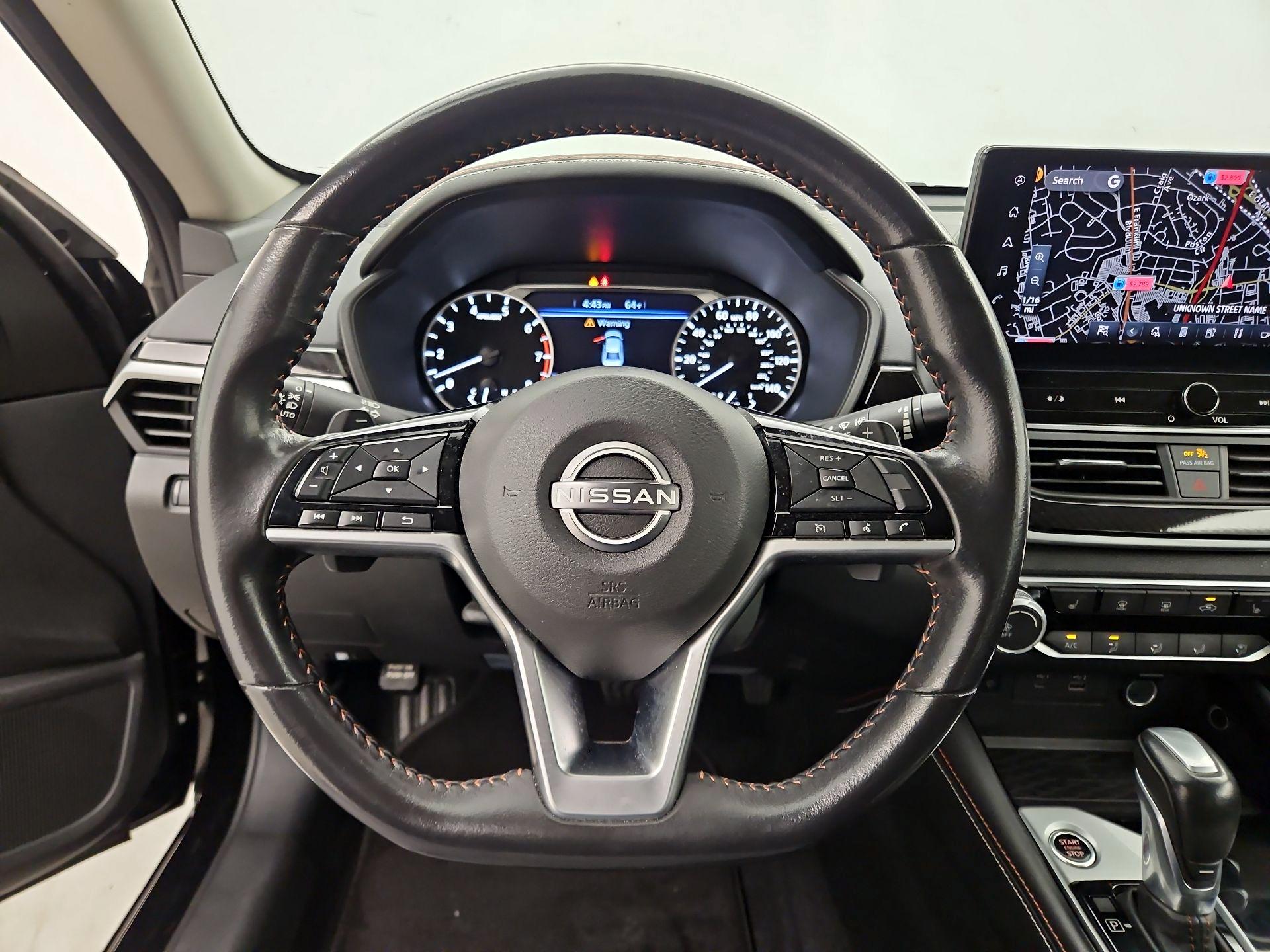 Thumbnail: 2023 Nissan Altima - 10