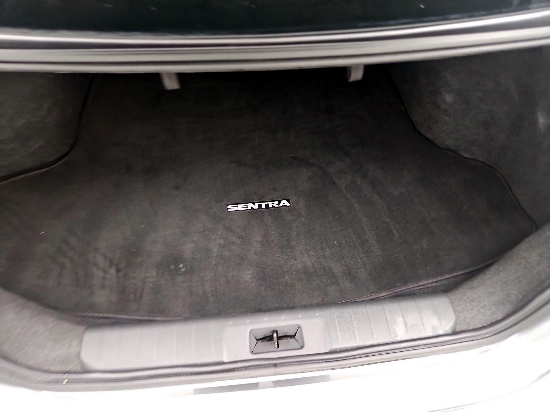 Thumbnail: 2022 Nissan Sentra - 20
