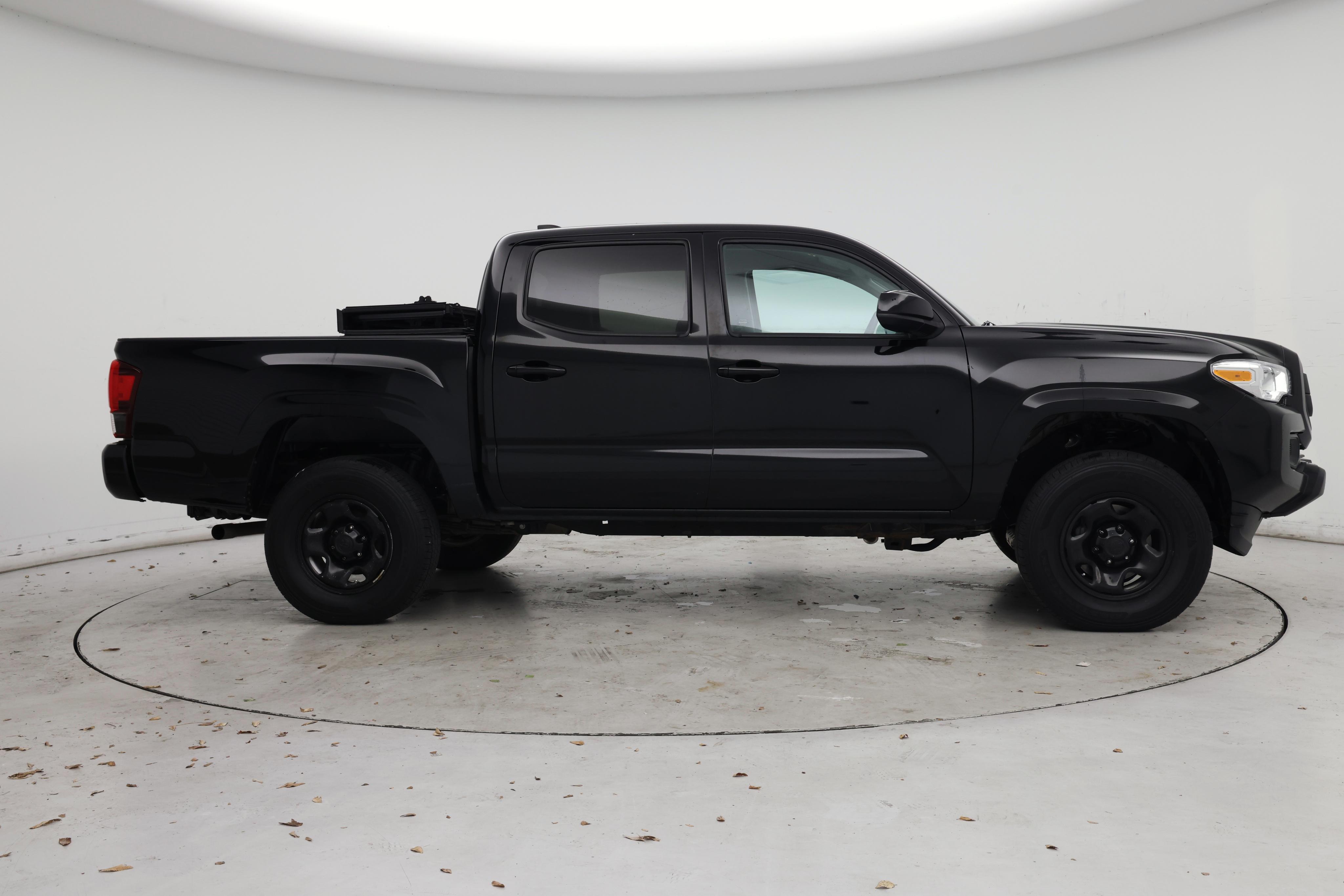 Thumbnail: 2022 Toyota Tacoma - 7