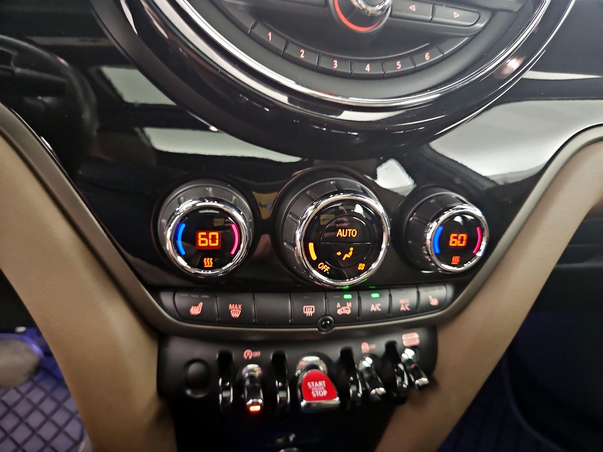 Thumbnail: 2019 MINI Cooper Countryman - 17