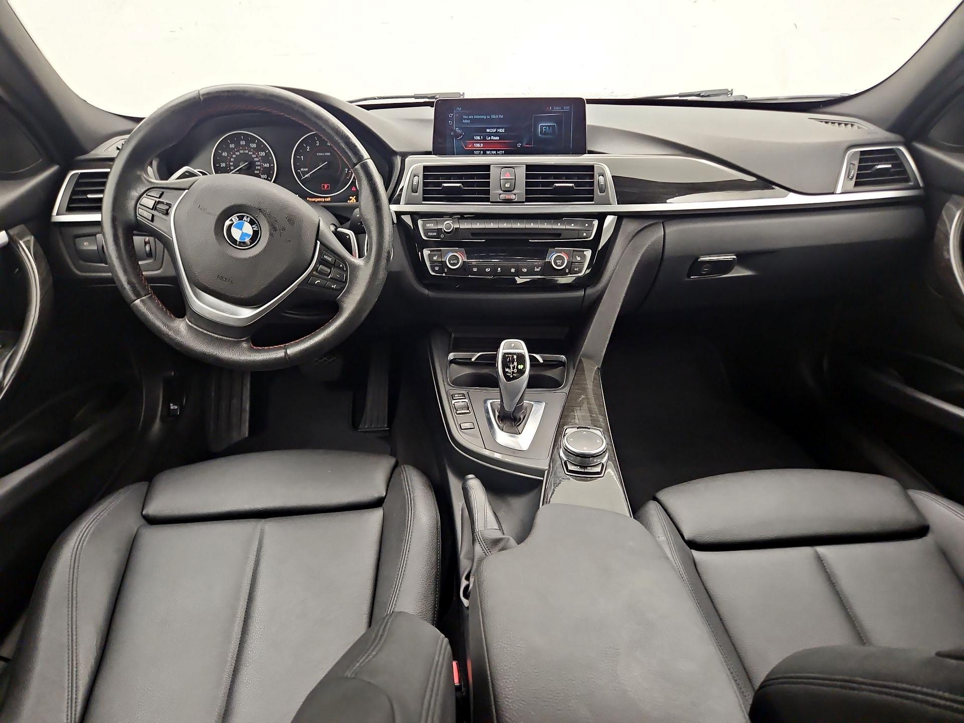 Thumbnail: 2017 BMW 3 Series - 9