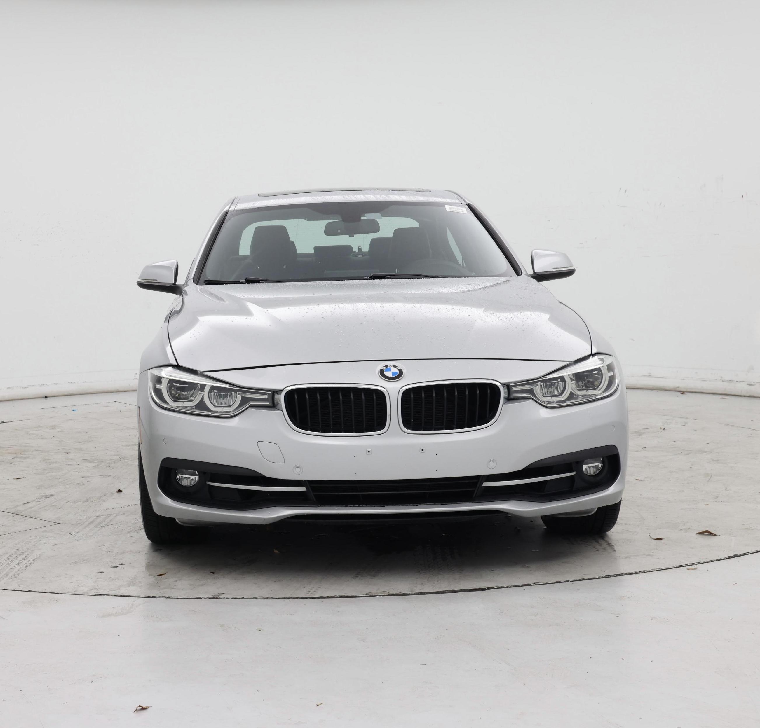 Thumbnail: 2017 BMW 3 Series - 5