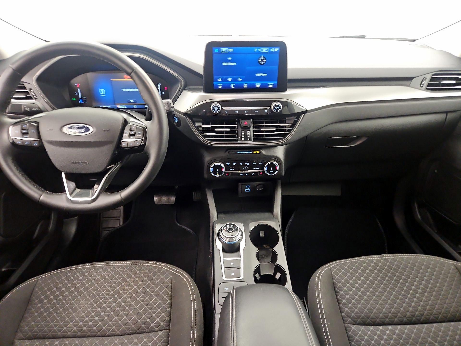 Thumbnail: 2023 Ford Escape - 9