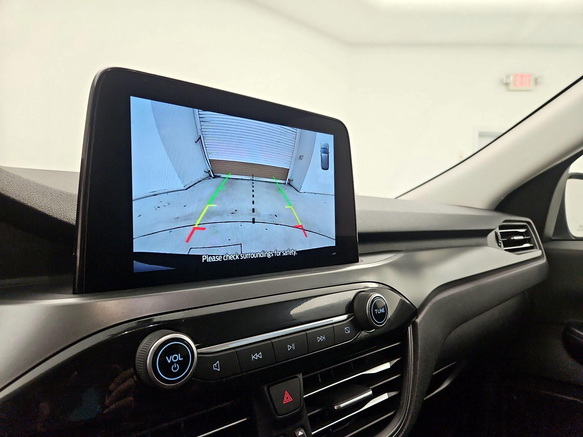 Thumbnail: 2023 Ford Escape - 14