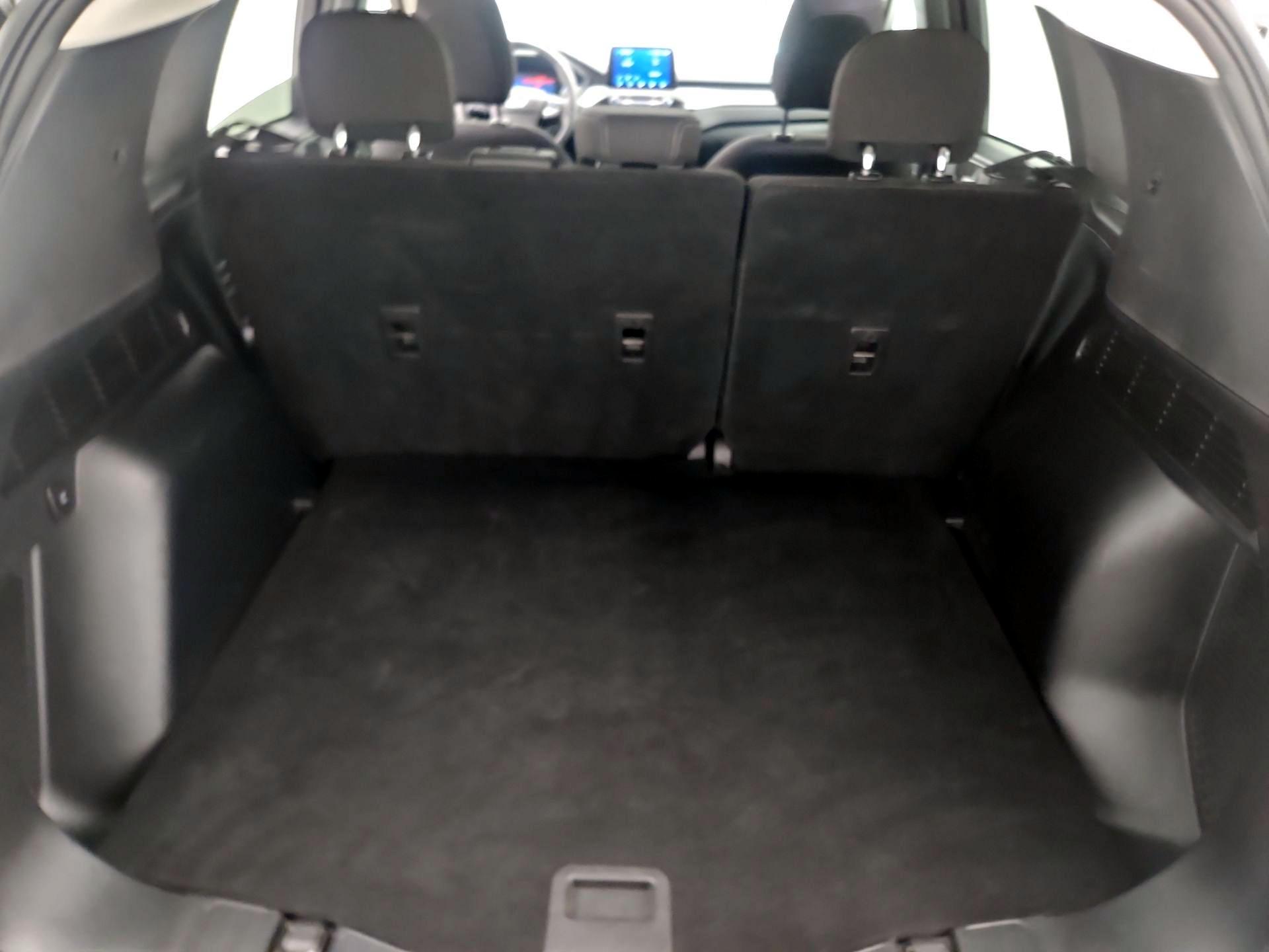 Thumbnail: 2023 Ford Escape - 20