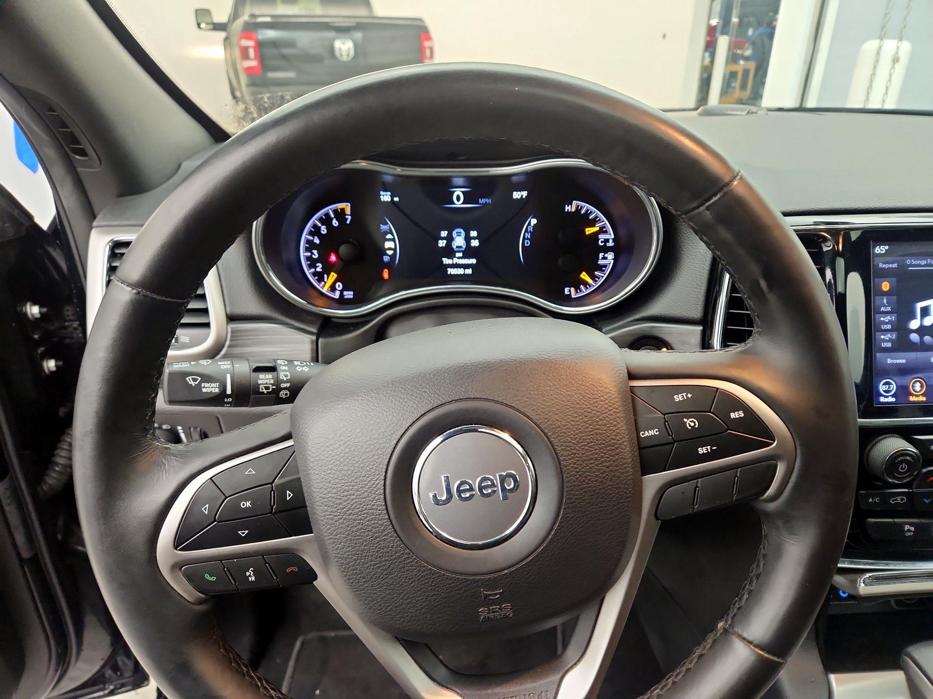 Thumbnail: 2019 Jeep Grand Cherokee - 10