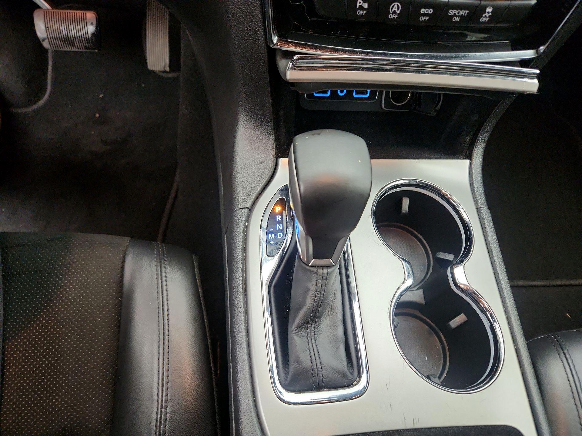 Thumbnail: 2019 Jeep Grand Cherokee - 17