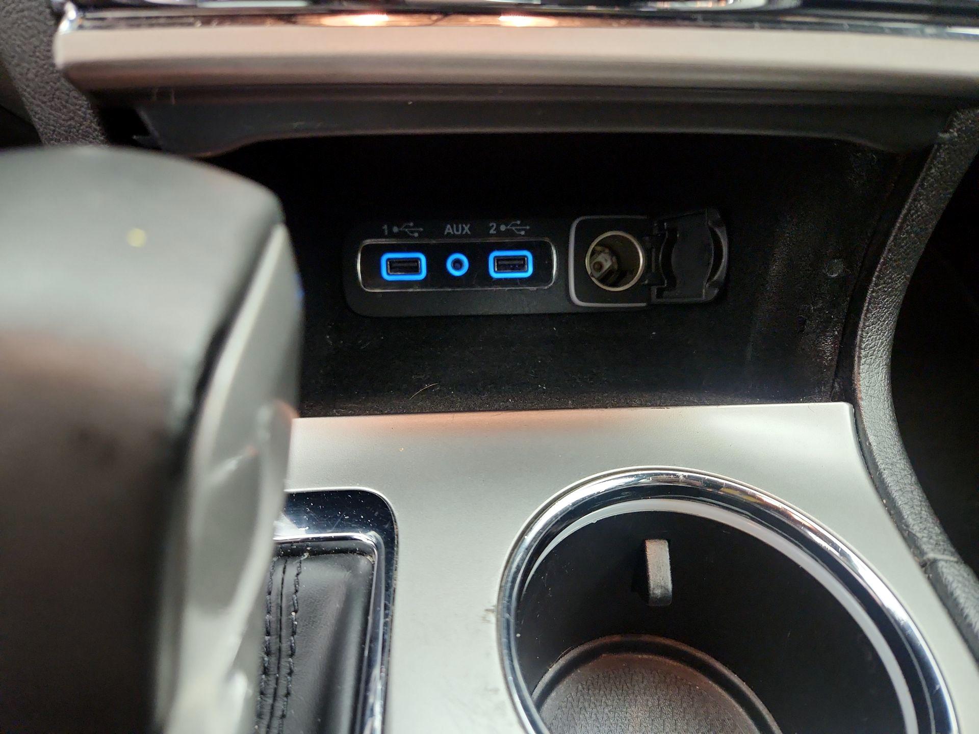 Thumbnail: 2019 Jeep Grand Cherokee - 18