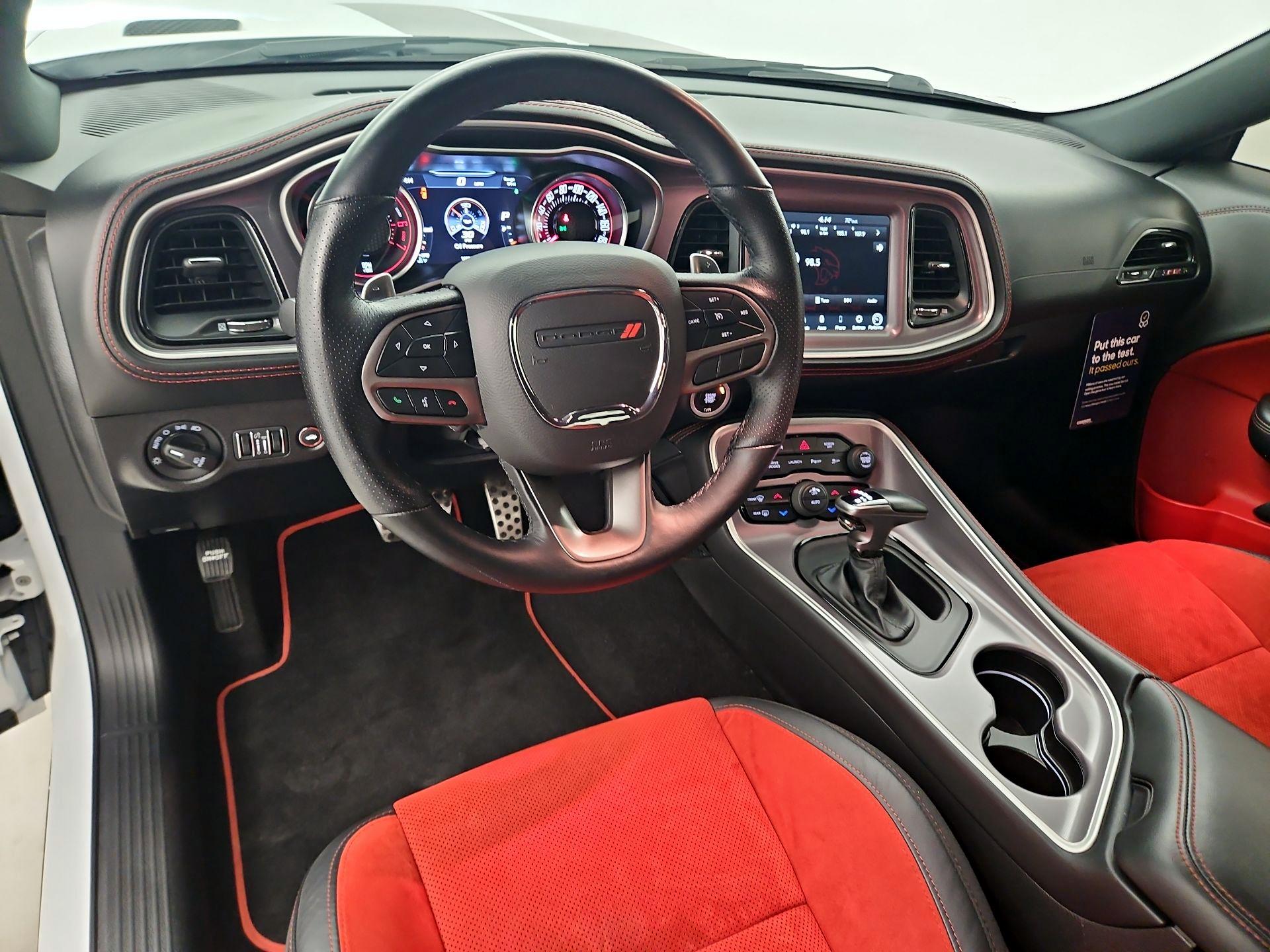 Thumbnail: 2022 Dodge Challenger - 9