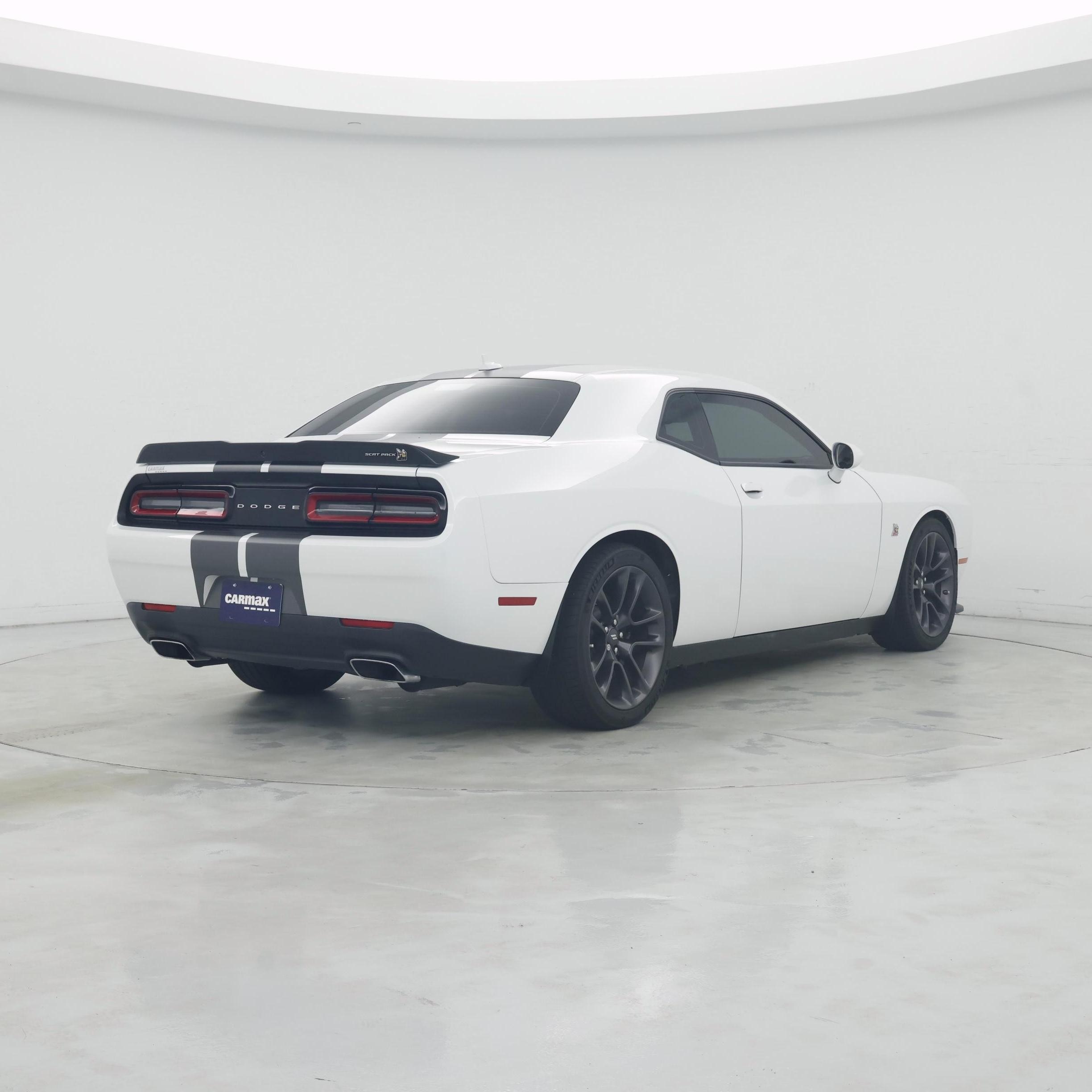 Thumbnail: 2022 Dodge Challenger - 8