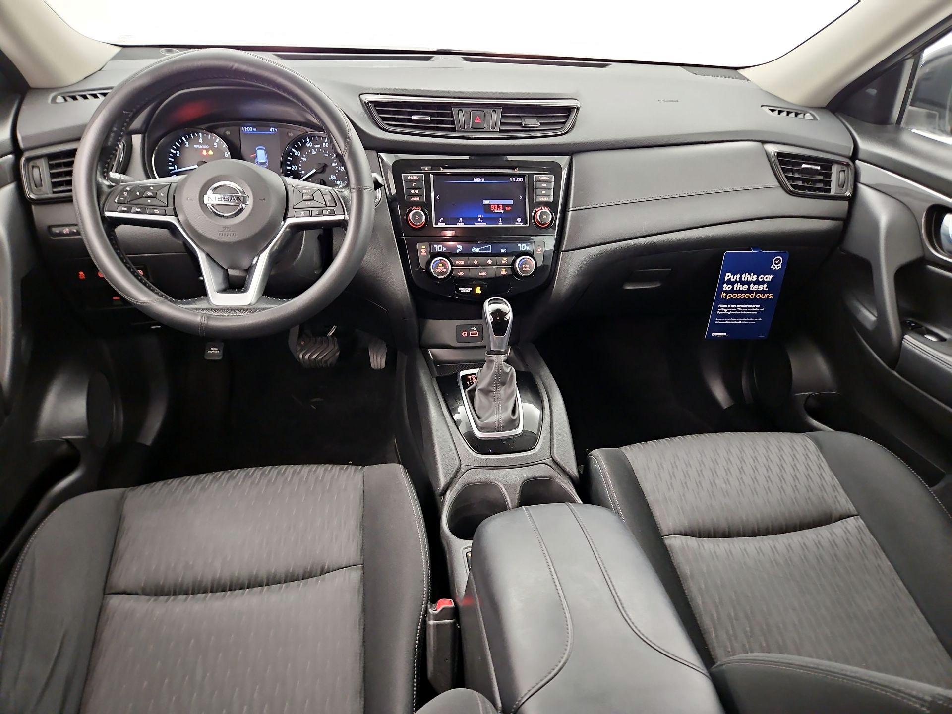 Thumbnail: 2020 Nissan Rogue - 9