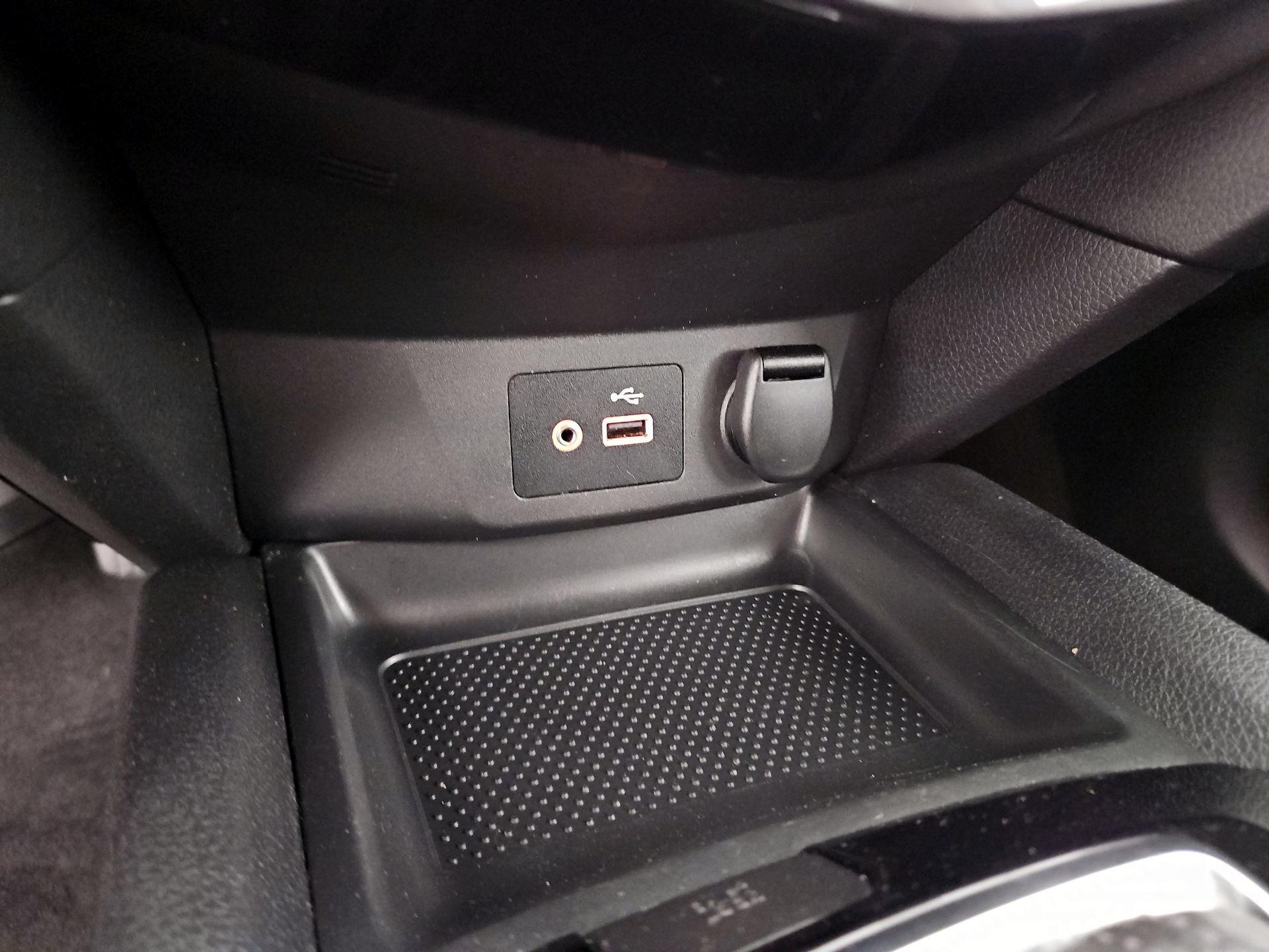 Thumbnail: 2020 Nissan Rogue - 18