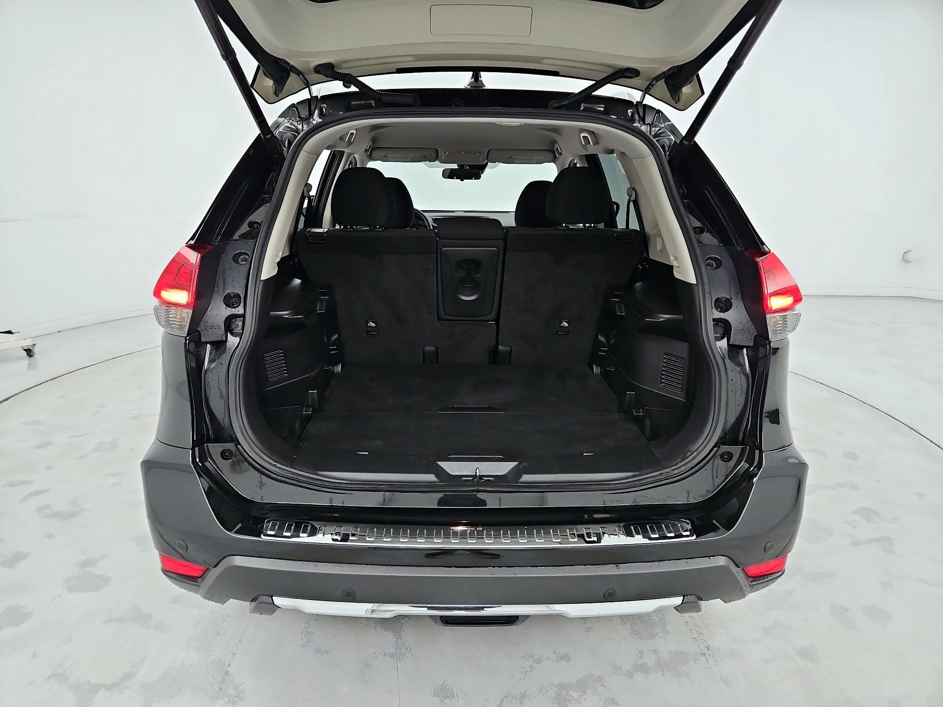 Thumbnail: 2020 Nissan Rogue - 20