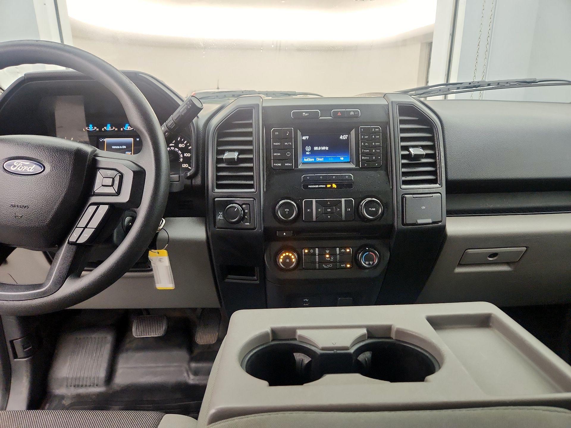 Thumbnail: 2017 Ford F-150 - 9