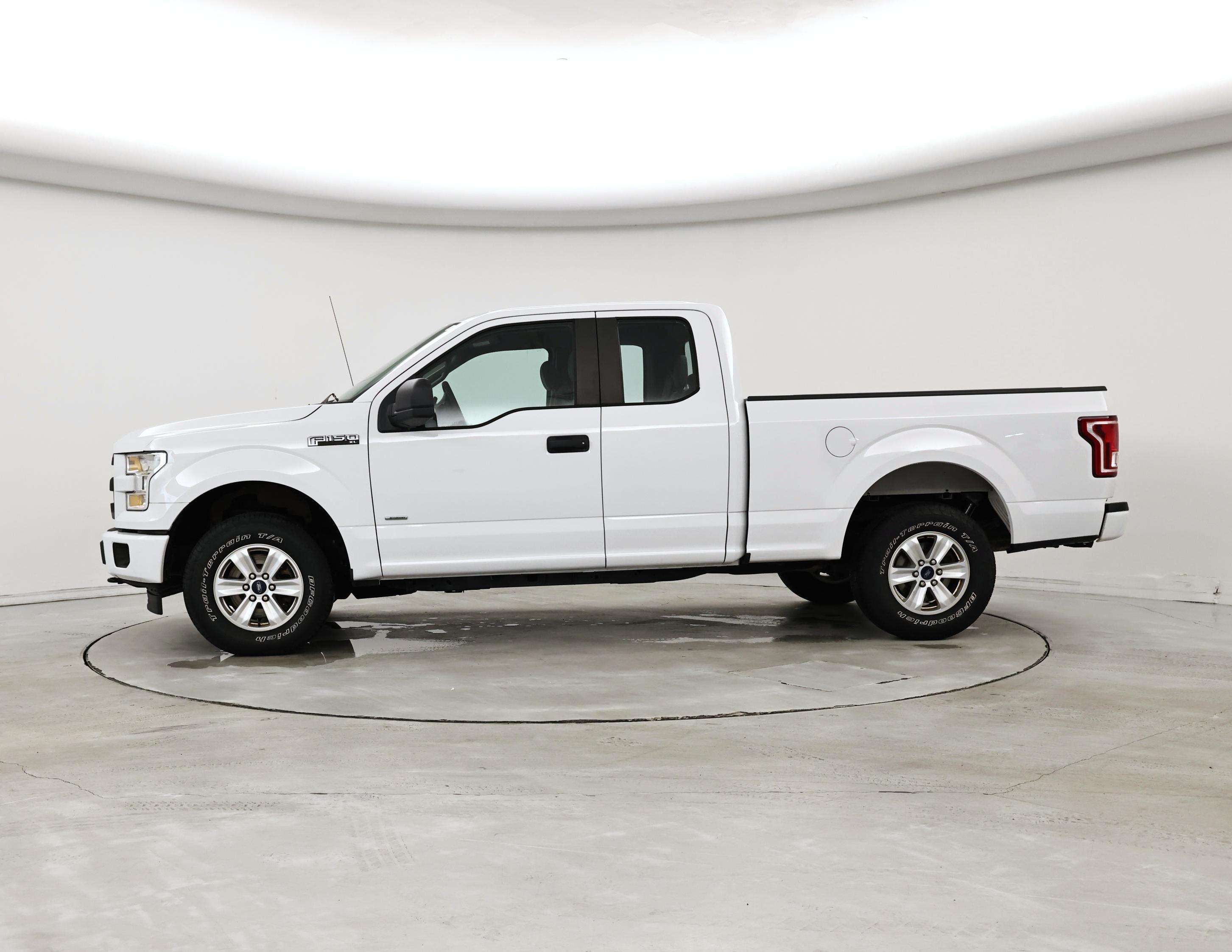 Thumbnail: 2017 Ford F-150 - 3