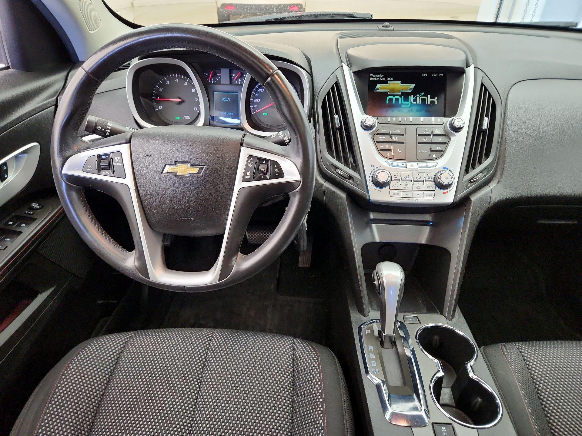 Thumbnail: 2015 Chevrolet Equinox - 9