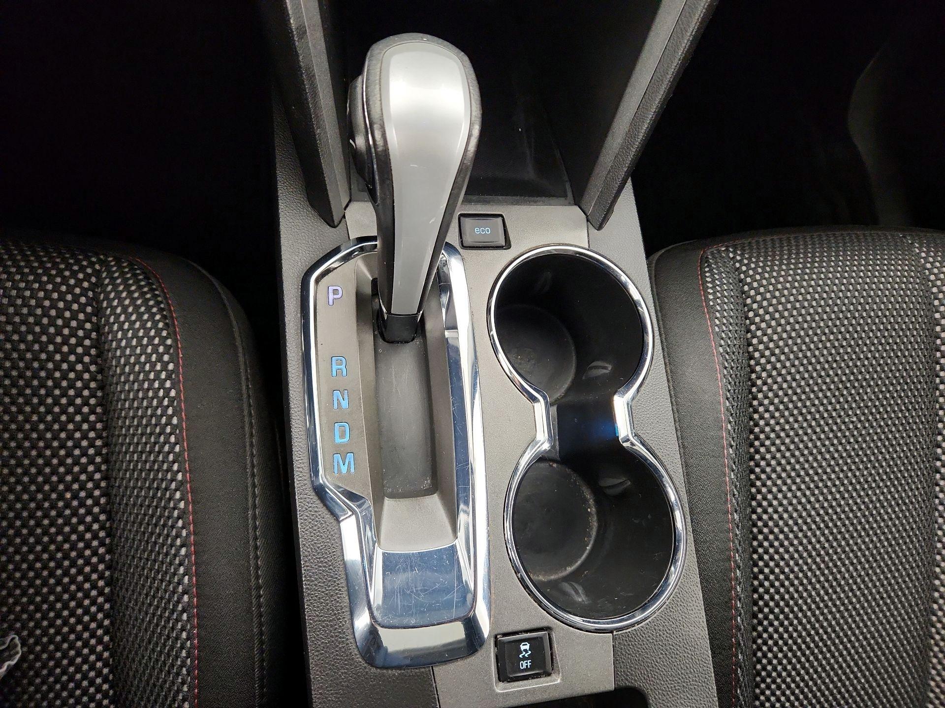 Thumbnail: 2015 Chevrolet Equinox - 17