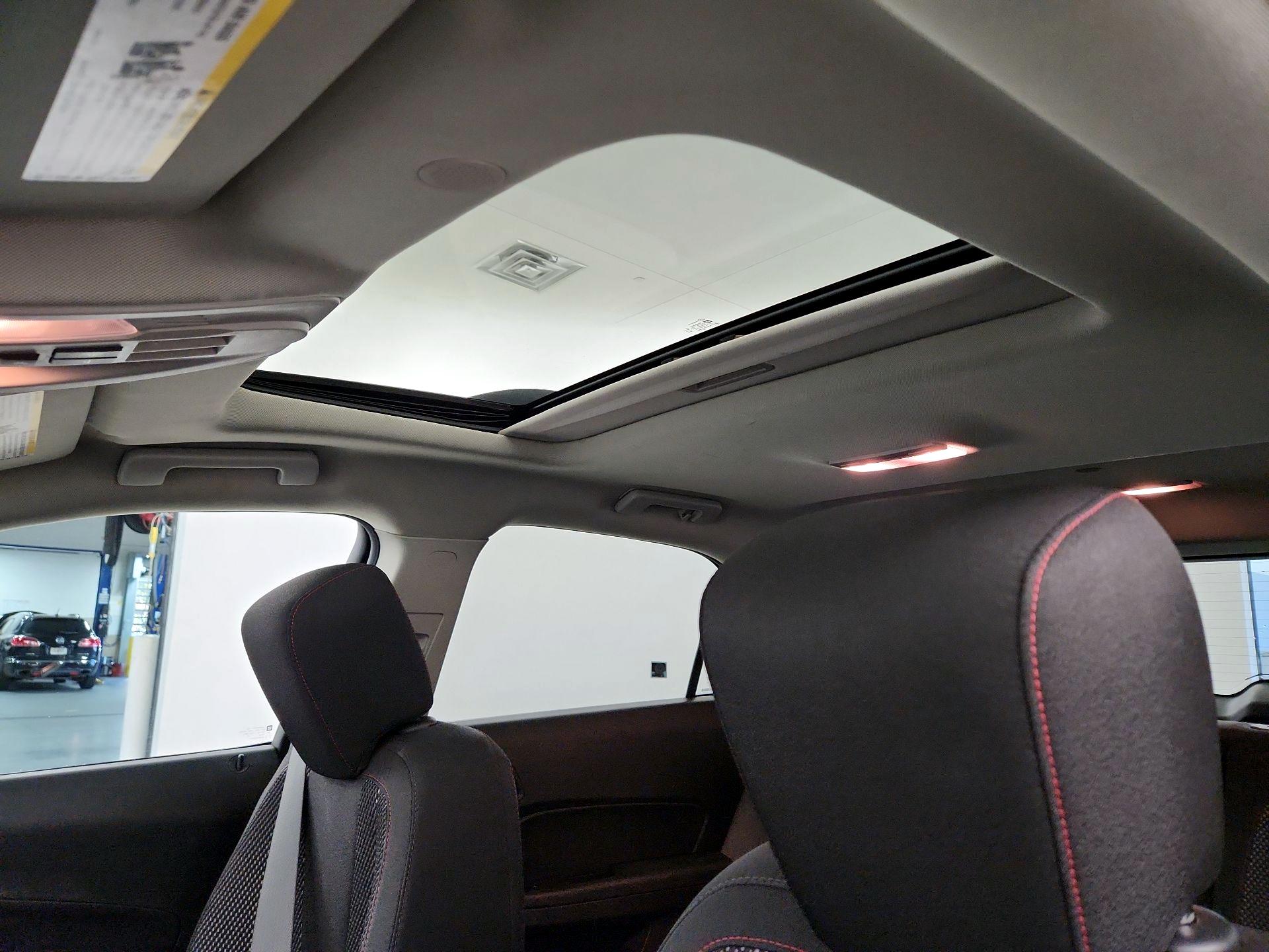 Thumbnail: 2015 Chevrolet Equinox - 19