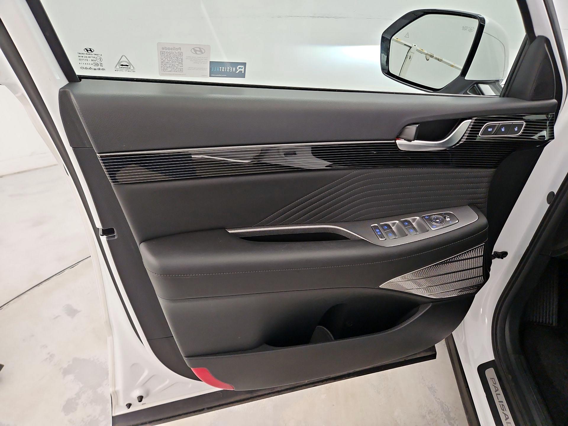 Thumbnail: 2024 Hyundai Palisade - 12