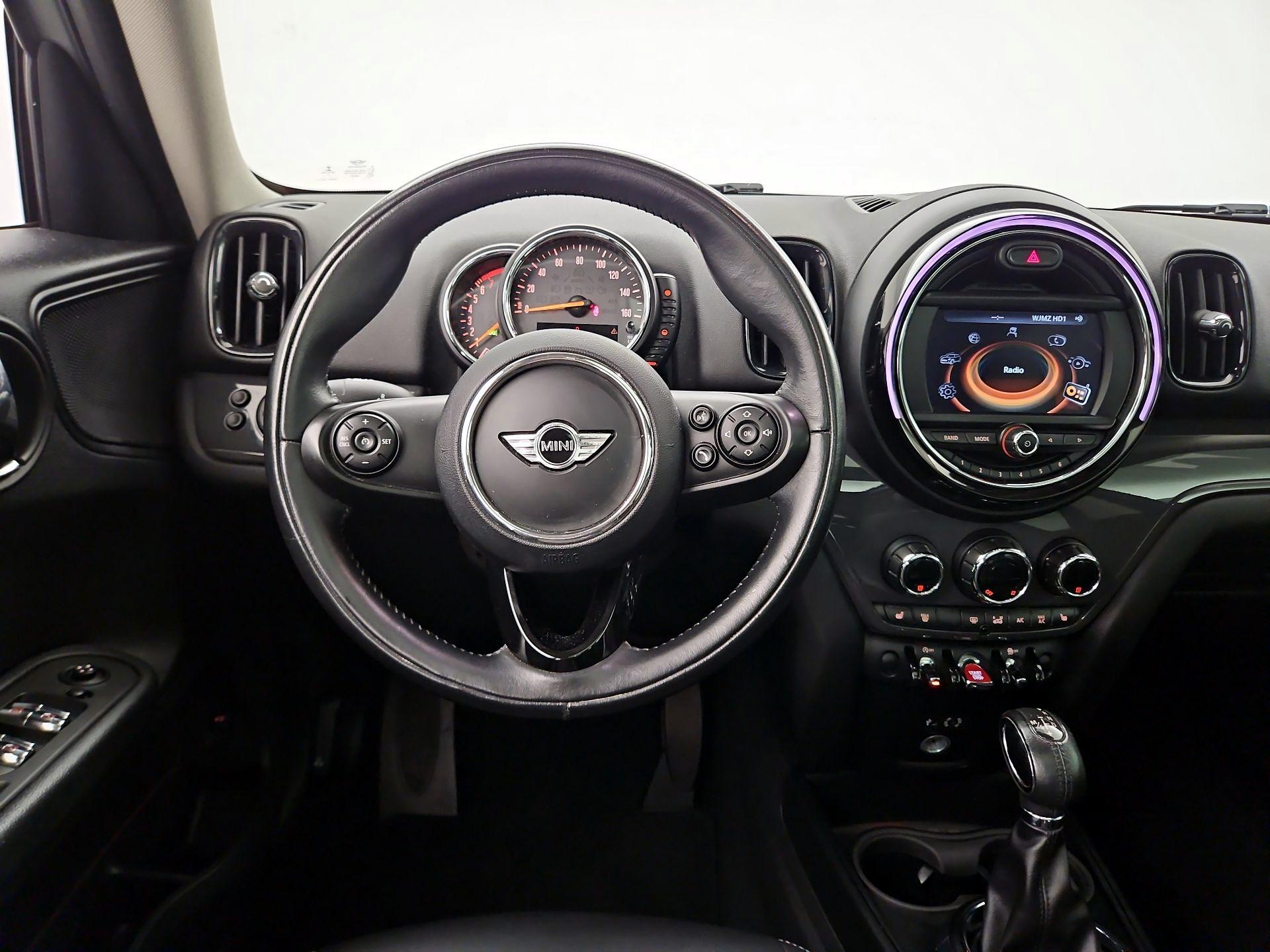 Thumbnail: 2017 MINI Cooper Countryman - 10