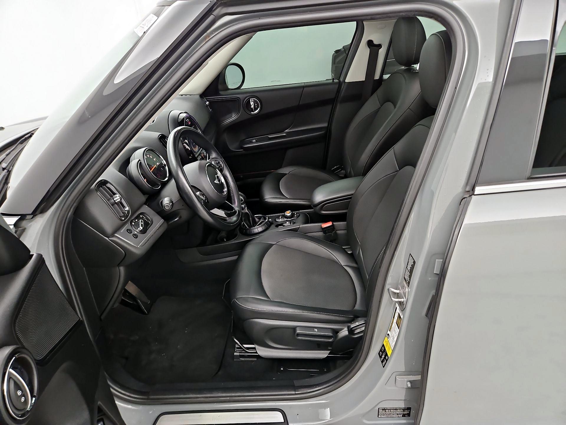 Thumbnail: 2017 MINI Cooper Countryman - 11