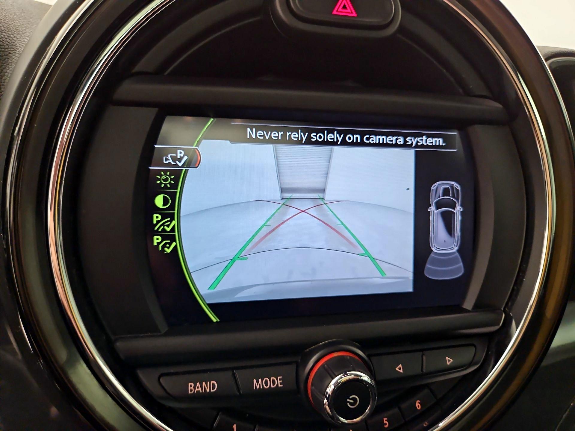 Thumbnail: 2017 MINI Cooper Countryman - 14