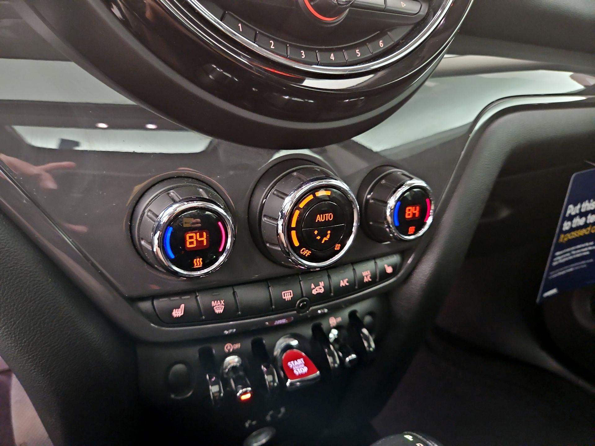 Thumbnail: 2017 MINI Cooper Countryman - 16