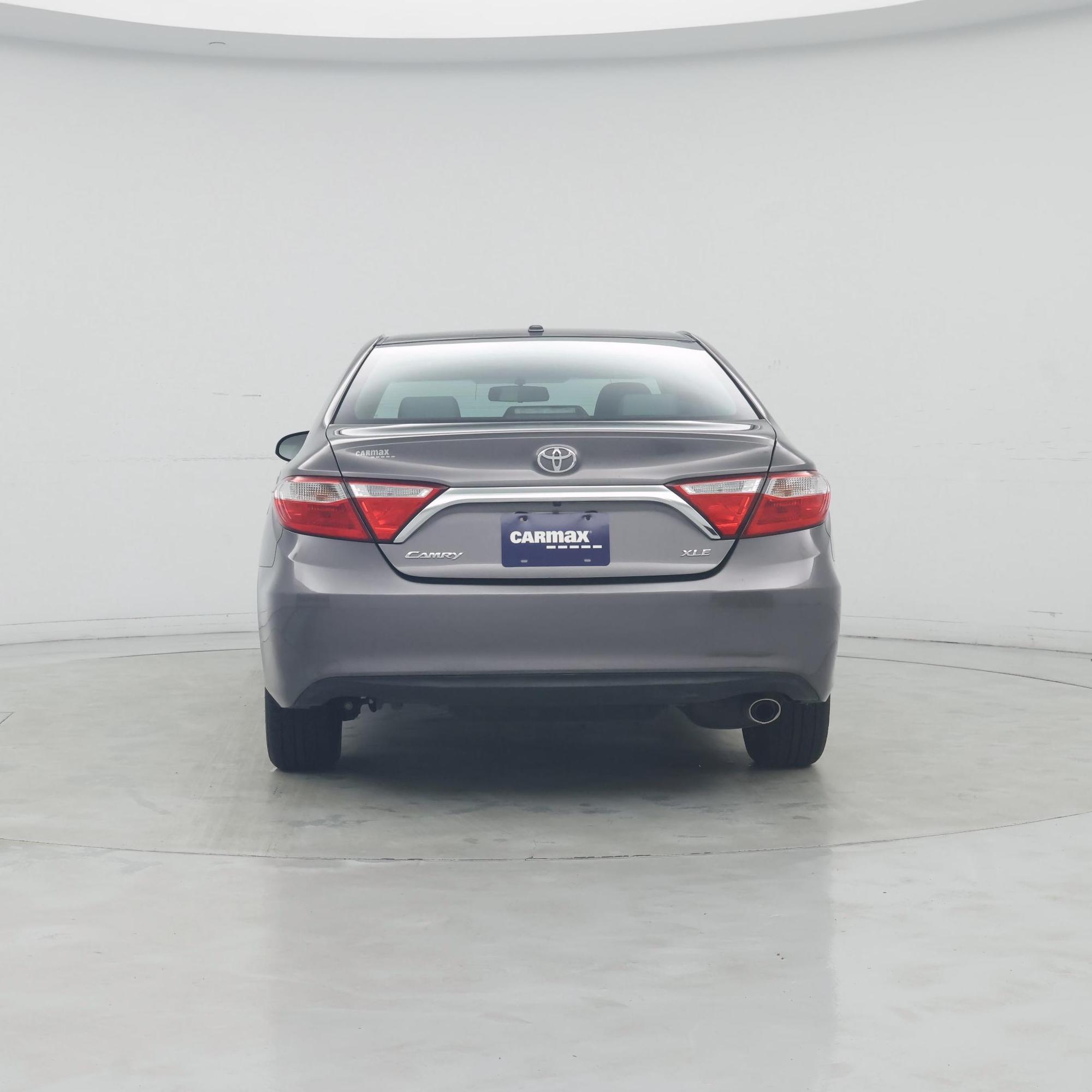 Thumbnail: 2015 Toyota Camry - 6