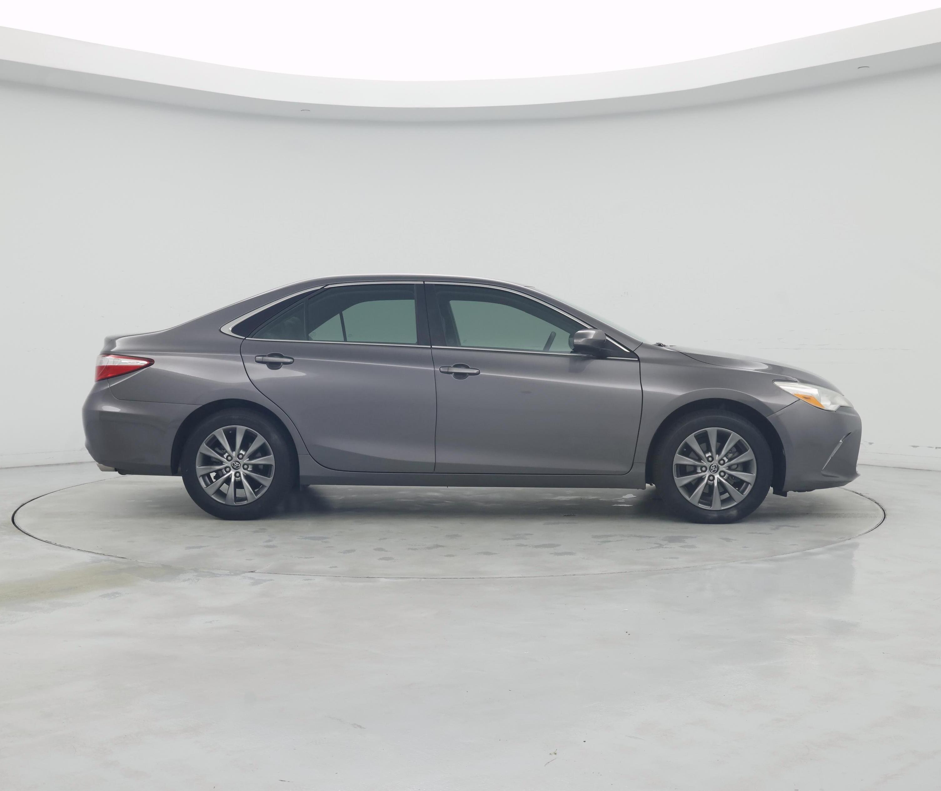Thumbnail: 2015 Toyota Camry - 7
