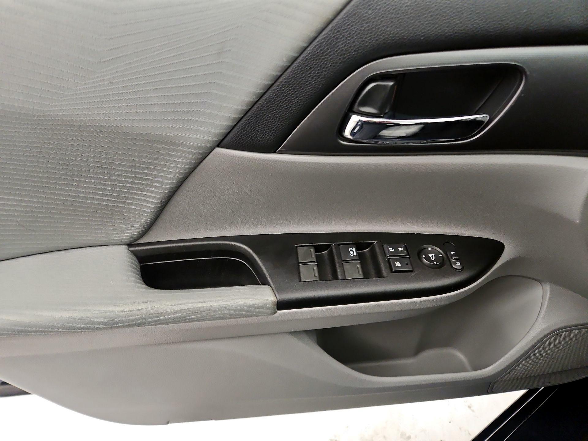 Thumbnail: 2014 Honda Accord - 12