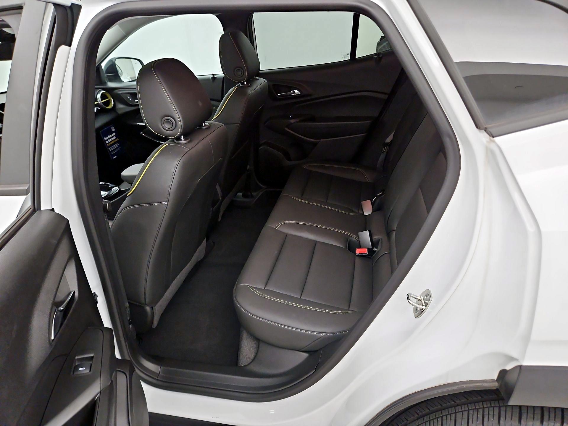 Thumbnail: 2024 Chevrolet Trax - 20