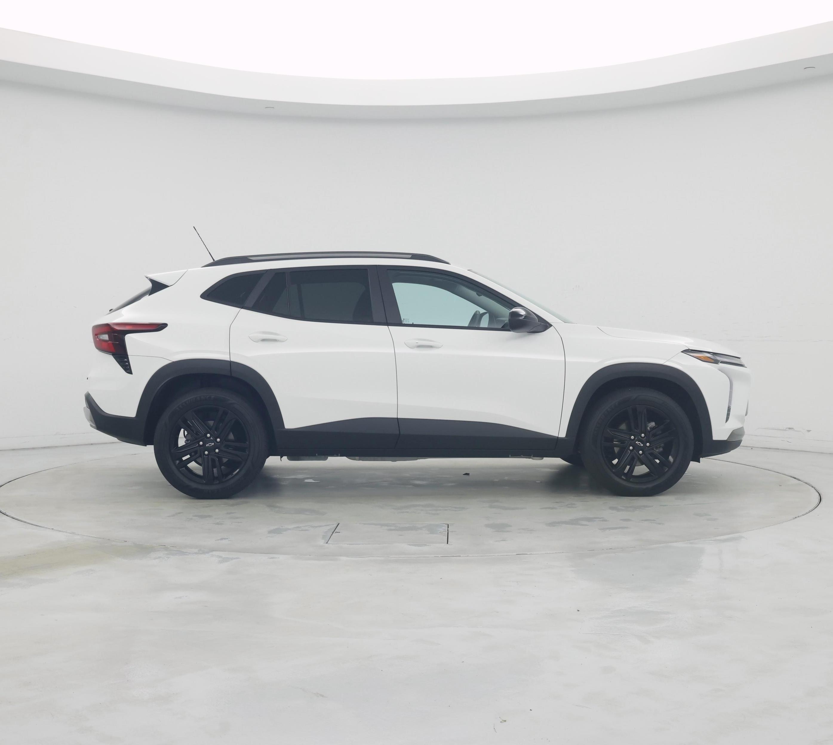 Thumbnail: 2024 Chevrolet Trax - 7