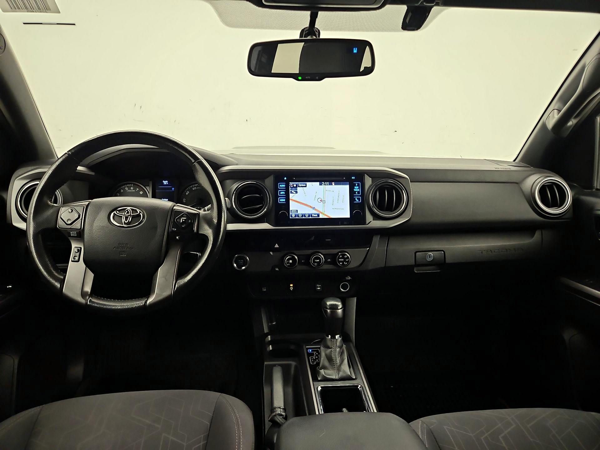 Thumbnail: 2017 Toyota Tacoma - 9