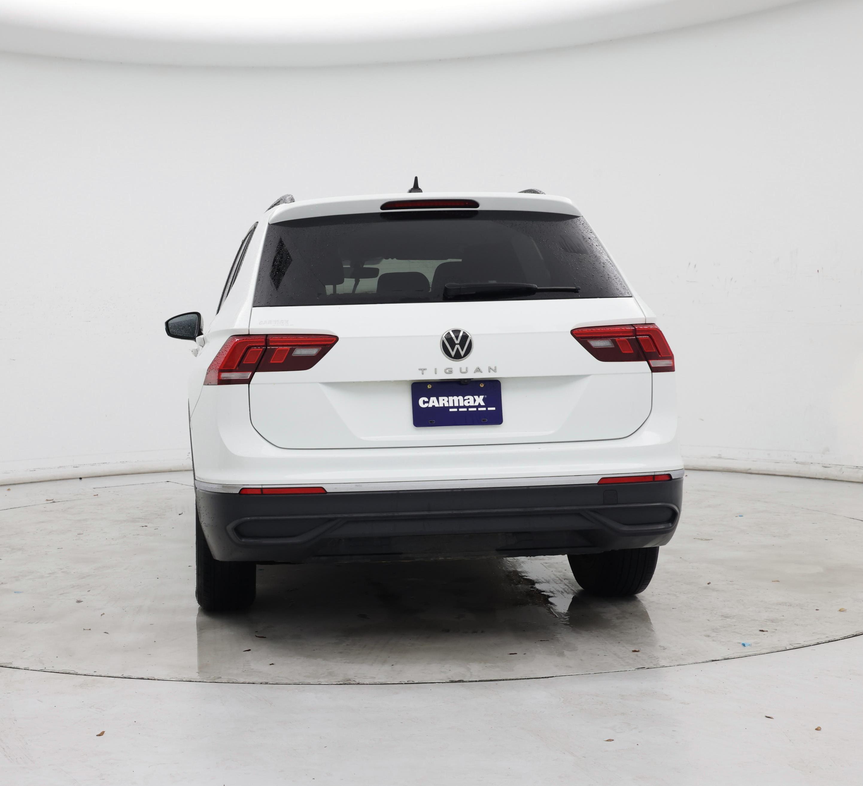 Thumbnail: 2023 Volkswagen Tiguan - 6