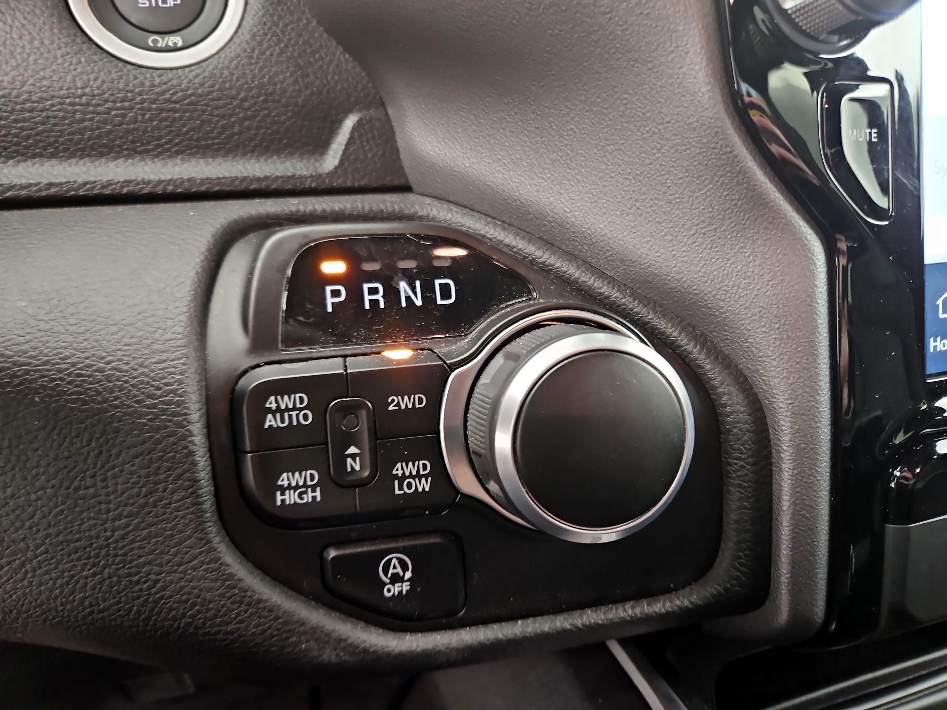 Thumbnail: 2023 RAM 1500 - 18