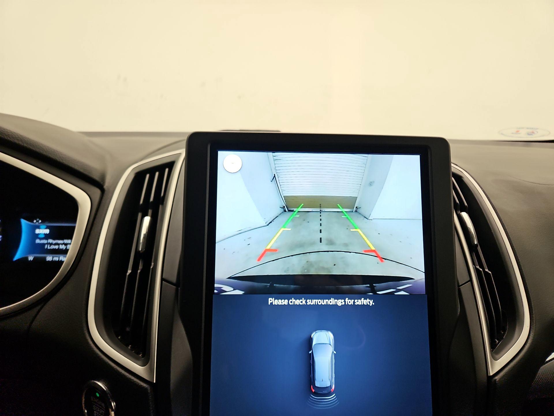 Thumbnail: 2021 Ford Edge - 14