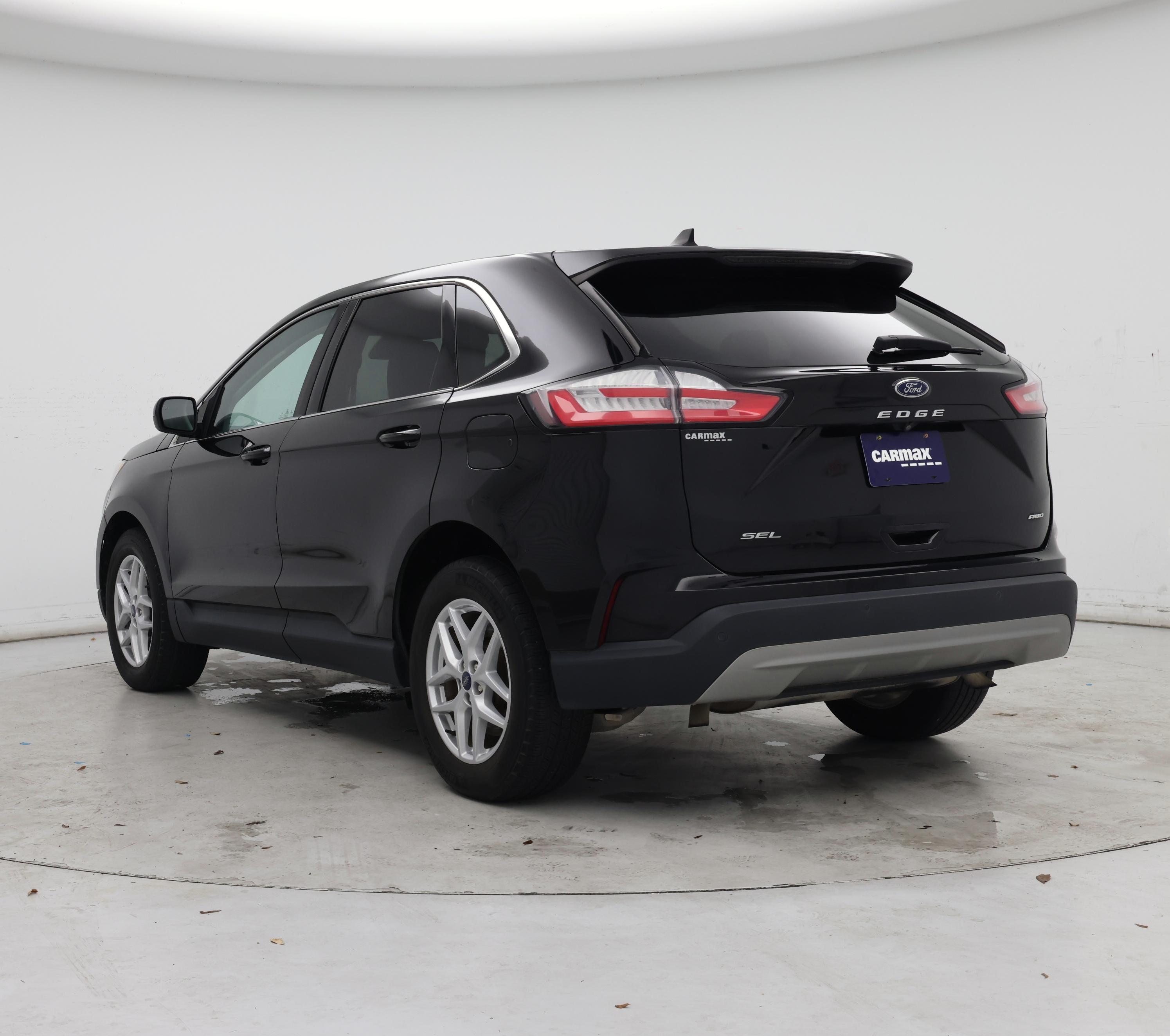 Thumbnail: 2021 Ford Edge - 2