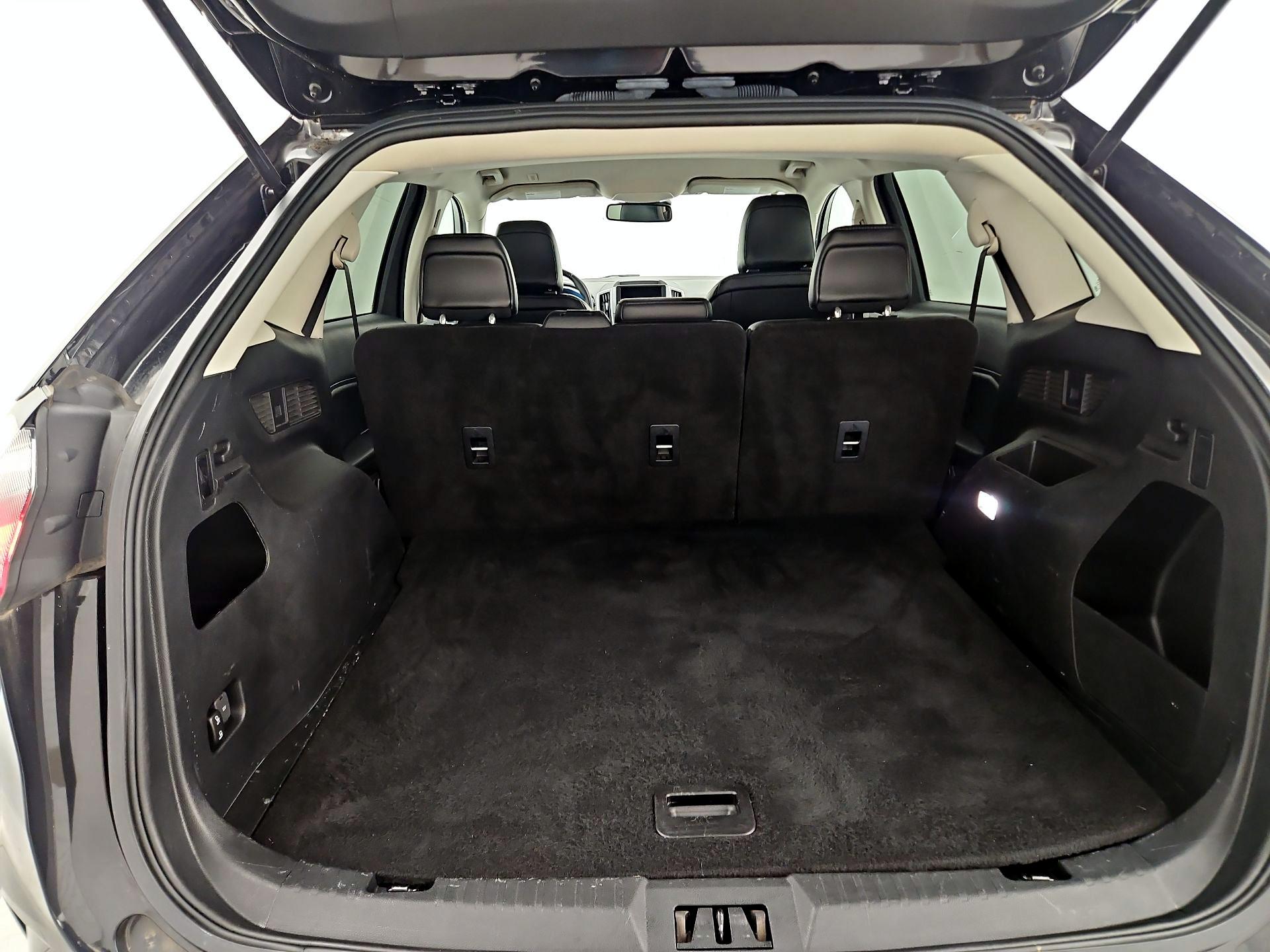 Thumbnail: 2021 Ford Edge - 20