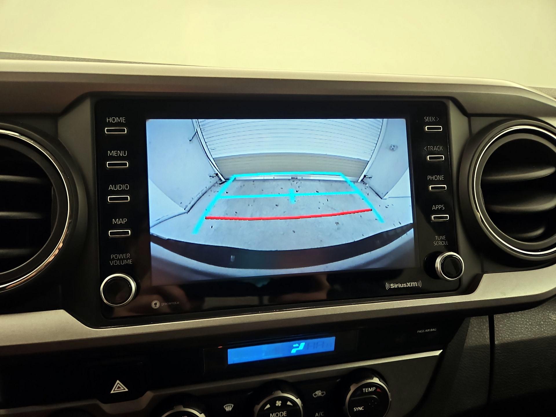 Thumbnail: 2021 Toyota Tacoma - 14