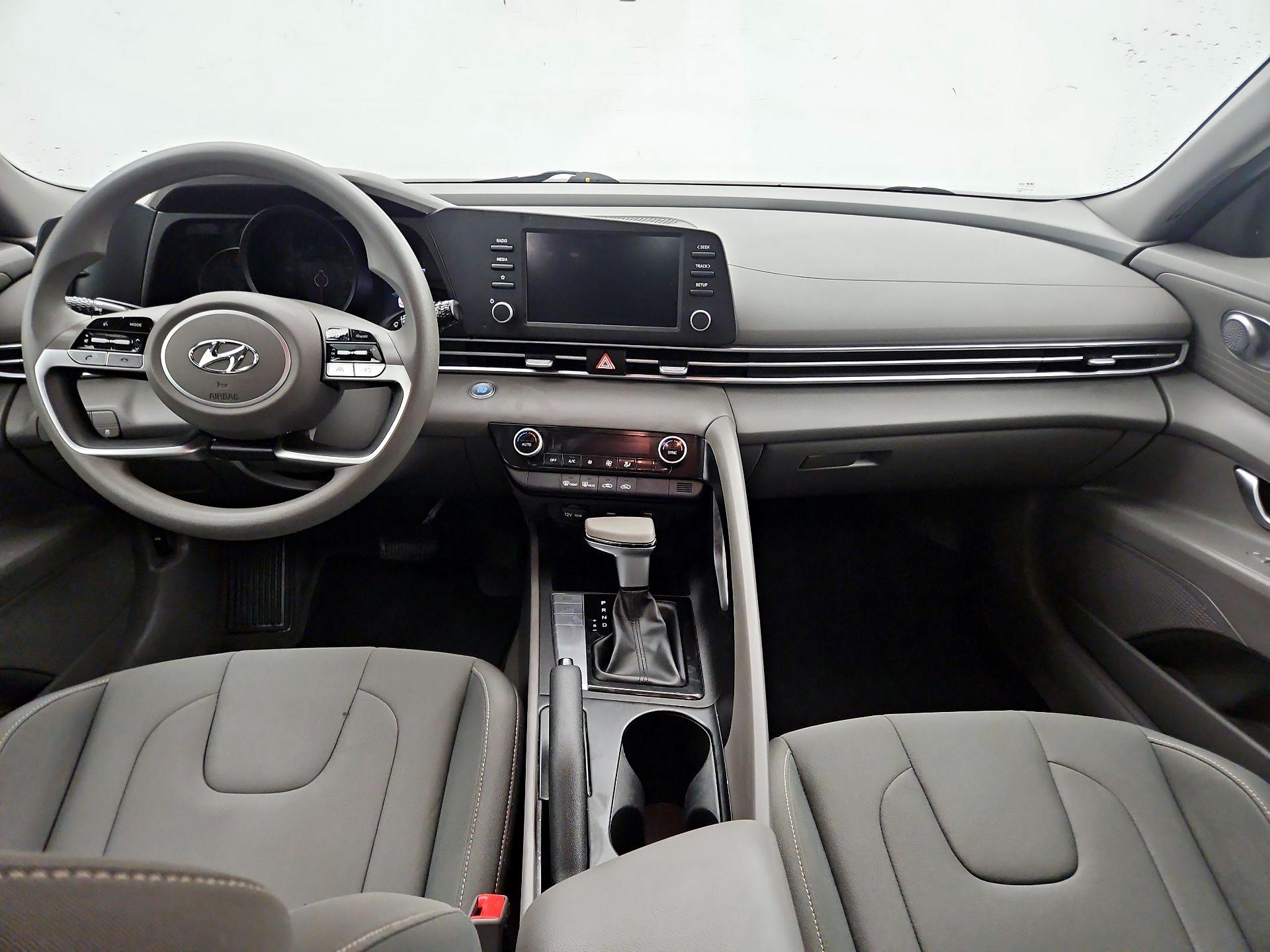 Thumbnail: 2023 Hyundai Elantra - 9