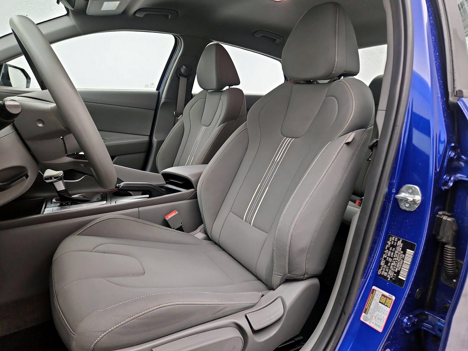 Thumbnail: 2023 Hyundai Elantra - 11