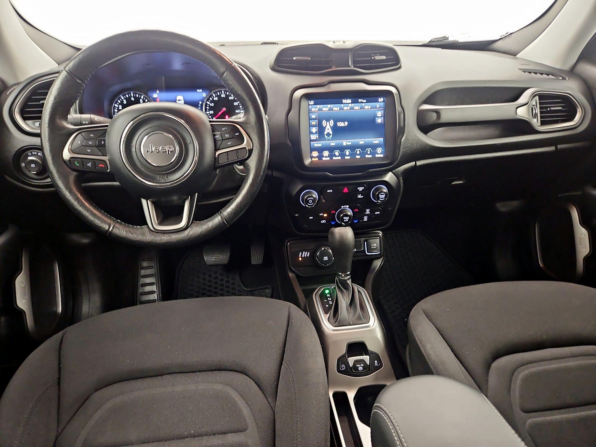 Thumbnail: 2022 Jeep Renegade - 9