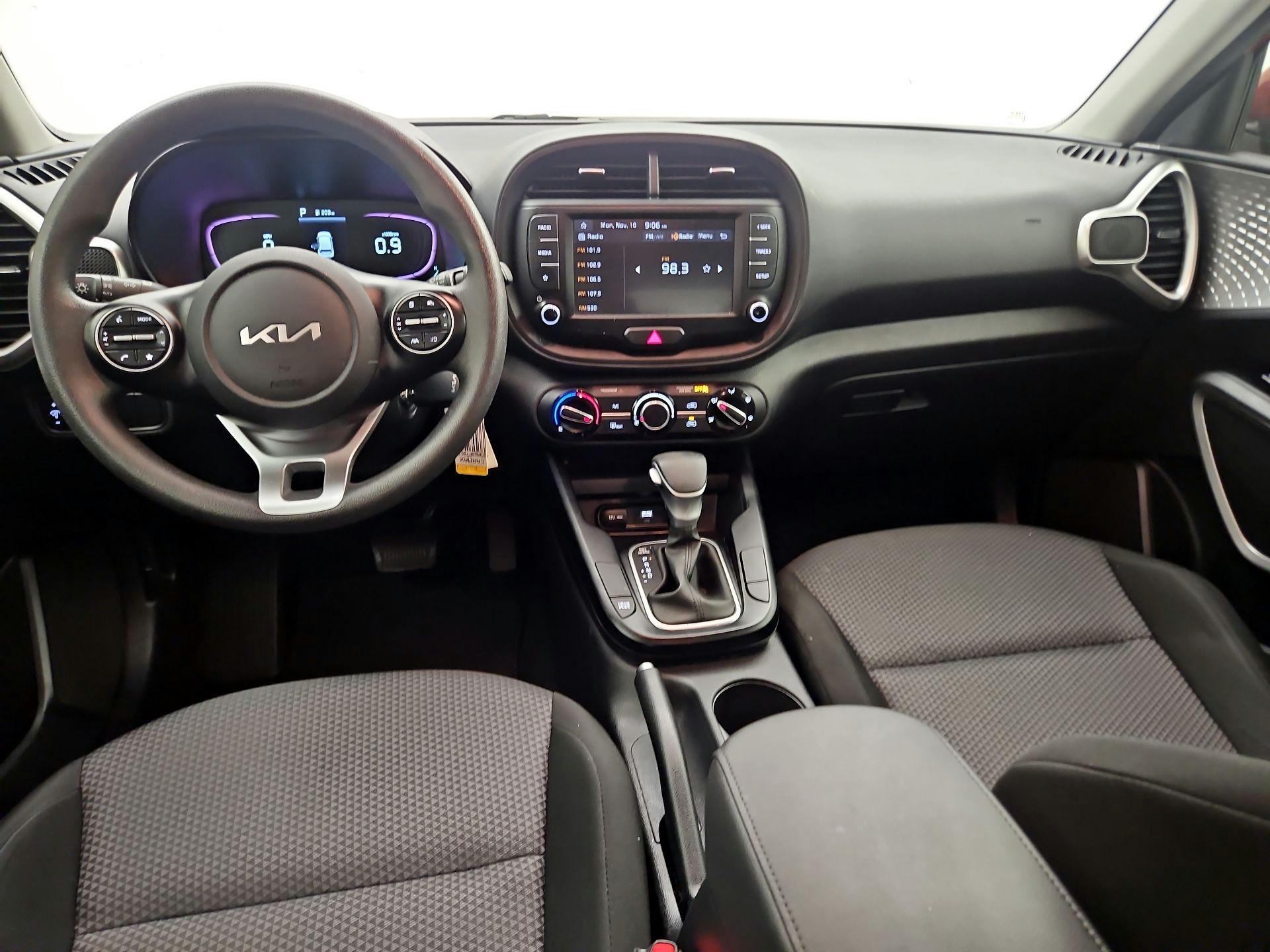 Thumbnail: 2023 Kia Soul - 9