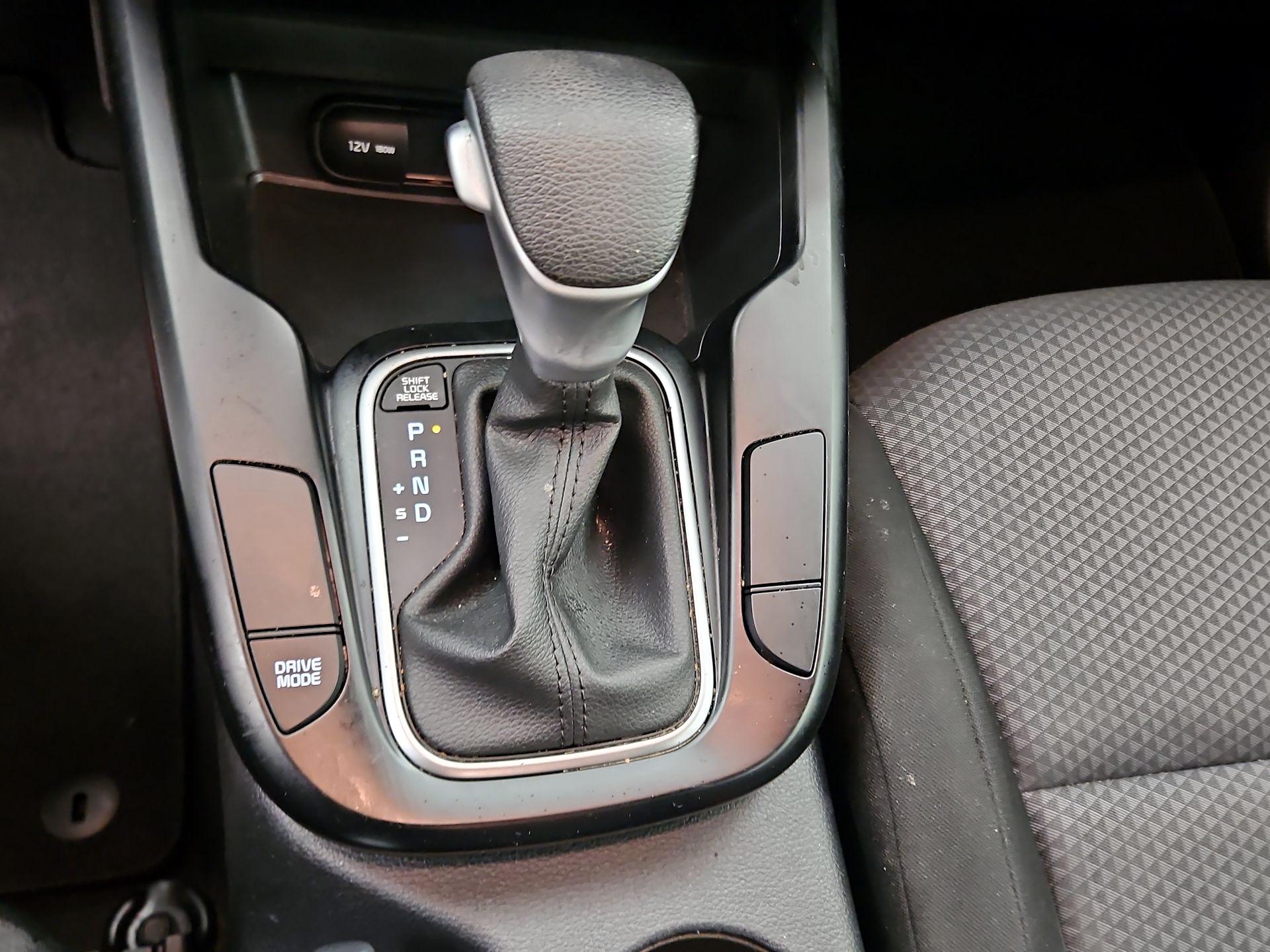 Thumbnail: 2023 Kia Soul - 17