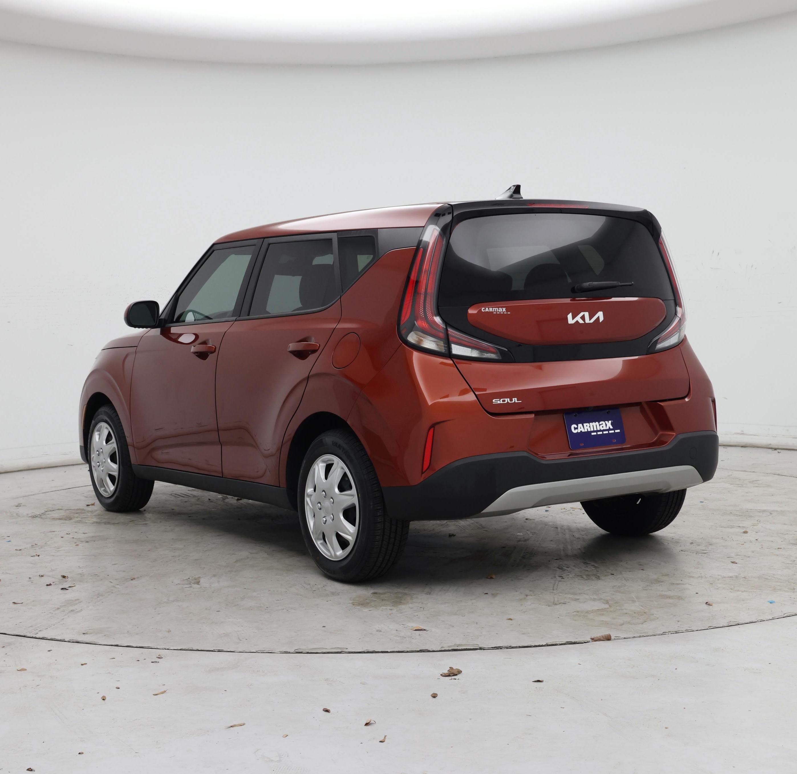 Thumbnail: 2023 Kia Soul - 2