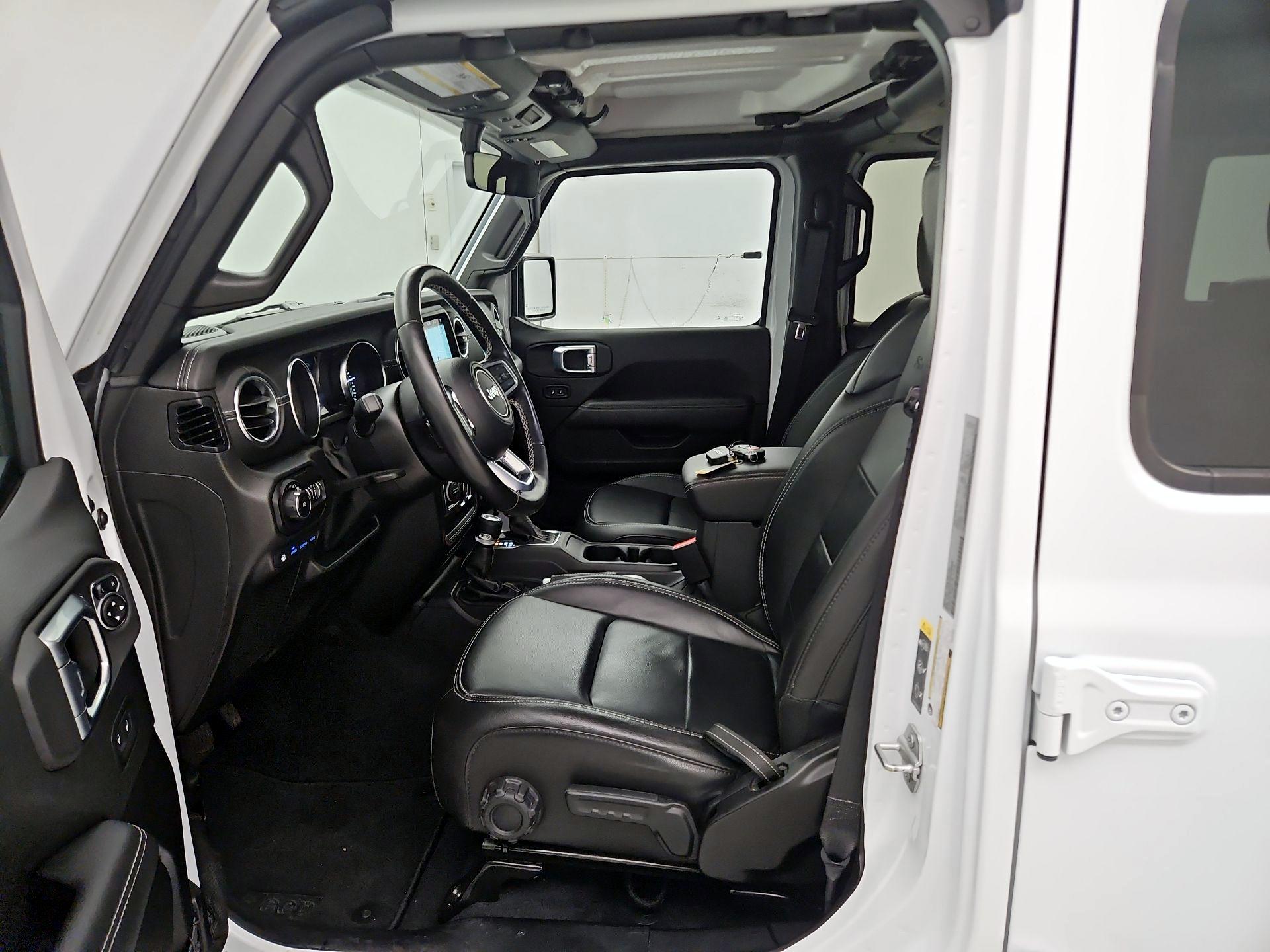 Thumbnail: 2022 Jeep Wrangler - 11